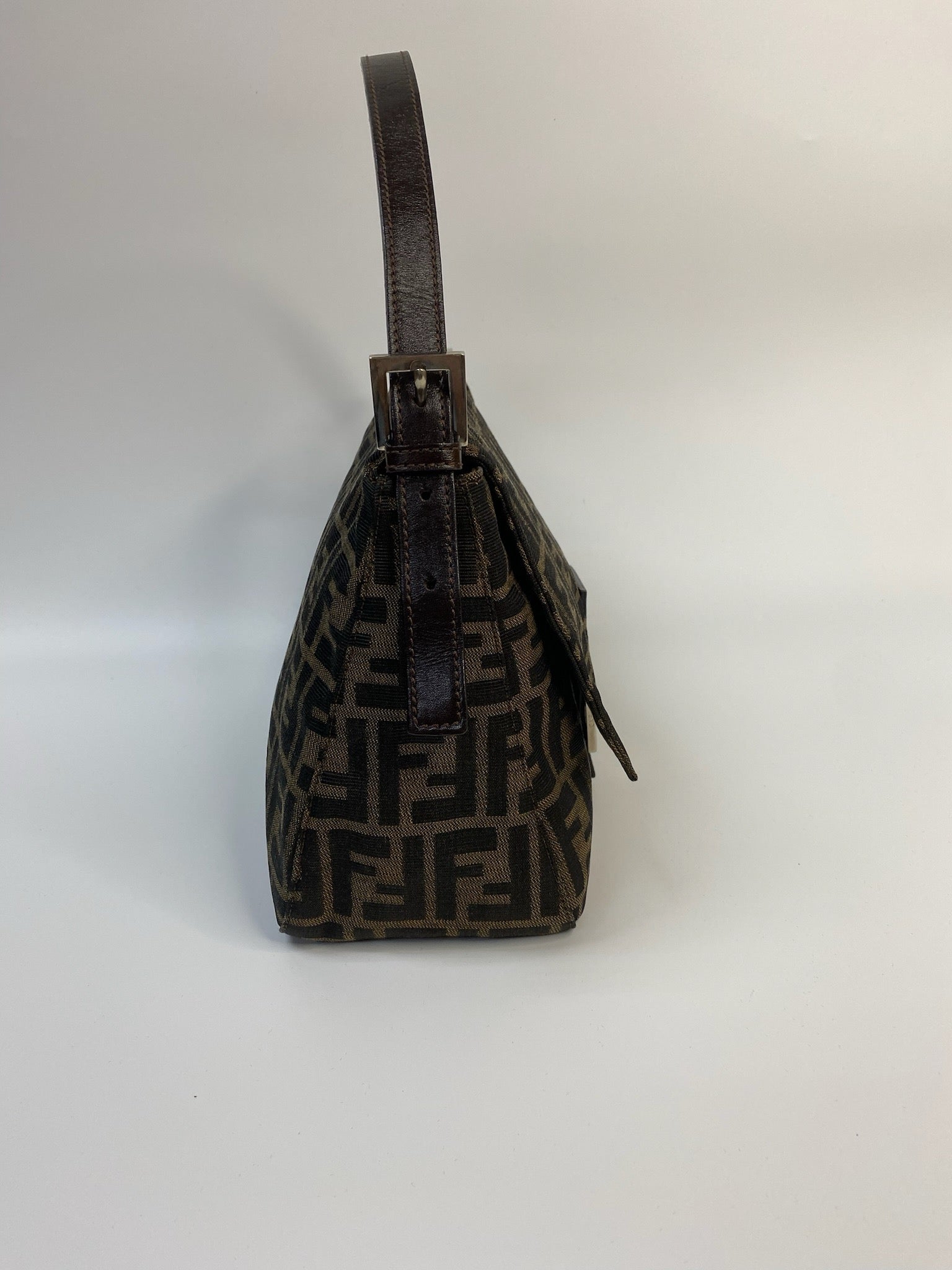 J2976 Fendi Shoulder Bag Vintage Zucca Canvas Mamma Baguette | Pre-Owned Brown Zucca Canvas