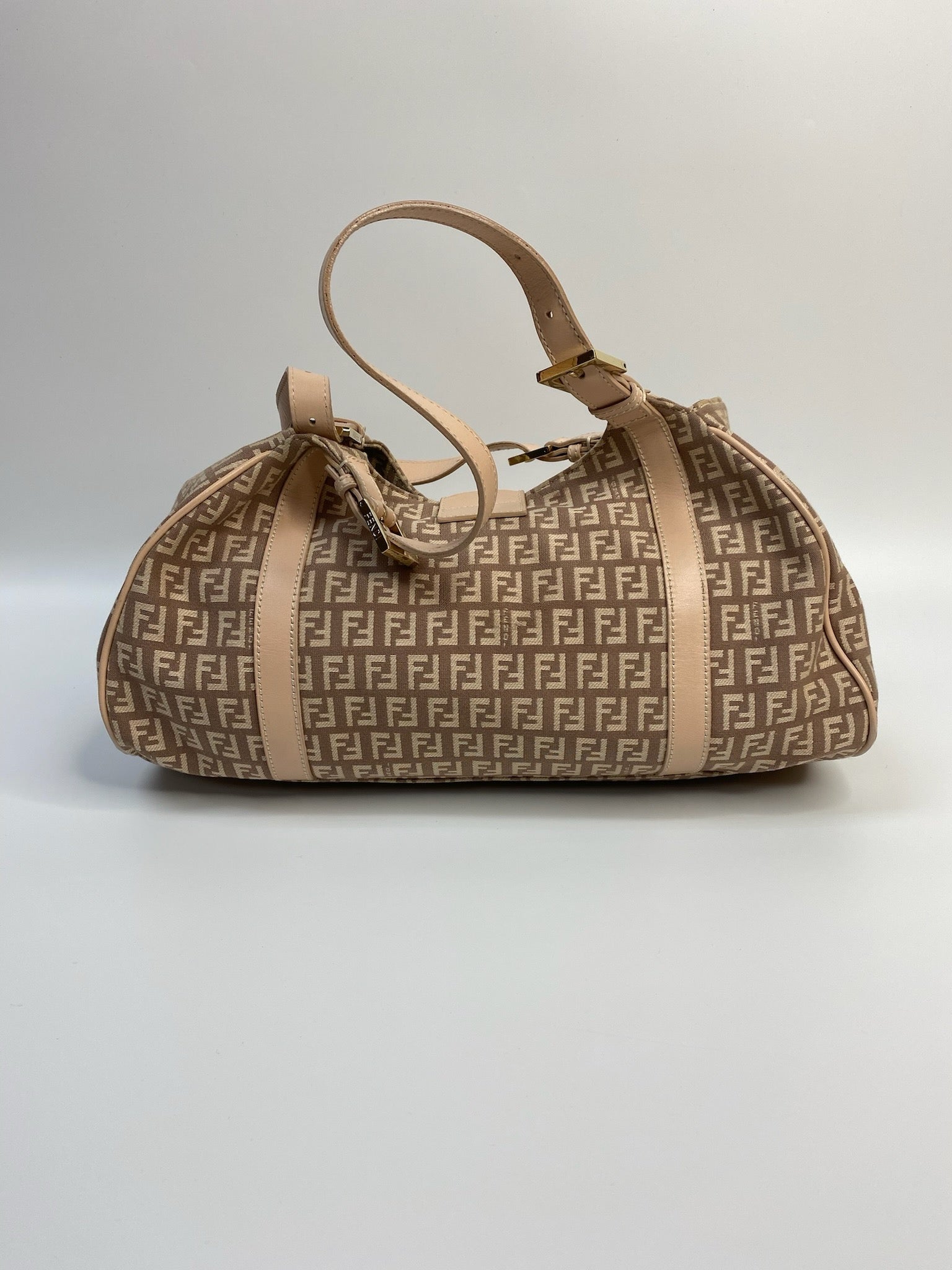 J2974 Fendi Shoulder Bag Pink Zucchino Canvas | Pre-Owned Pink Zucchino Canvas
