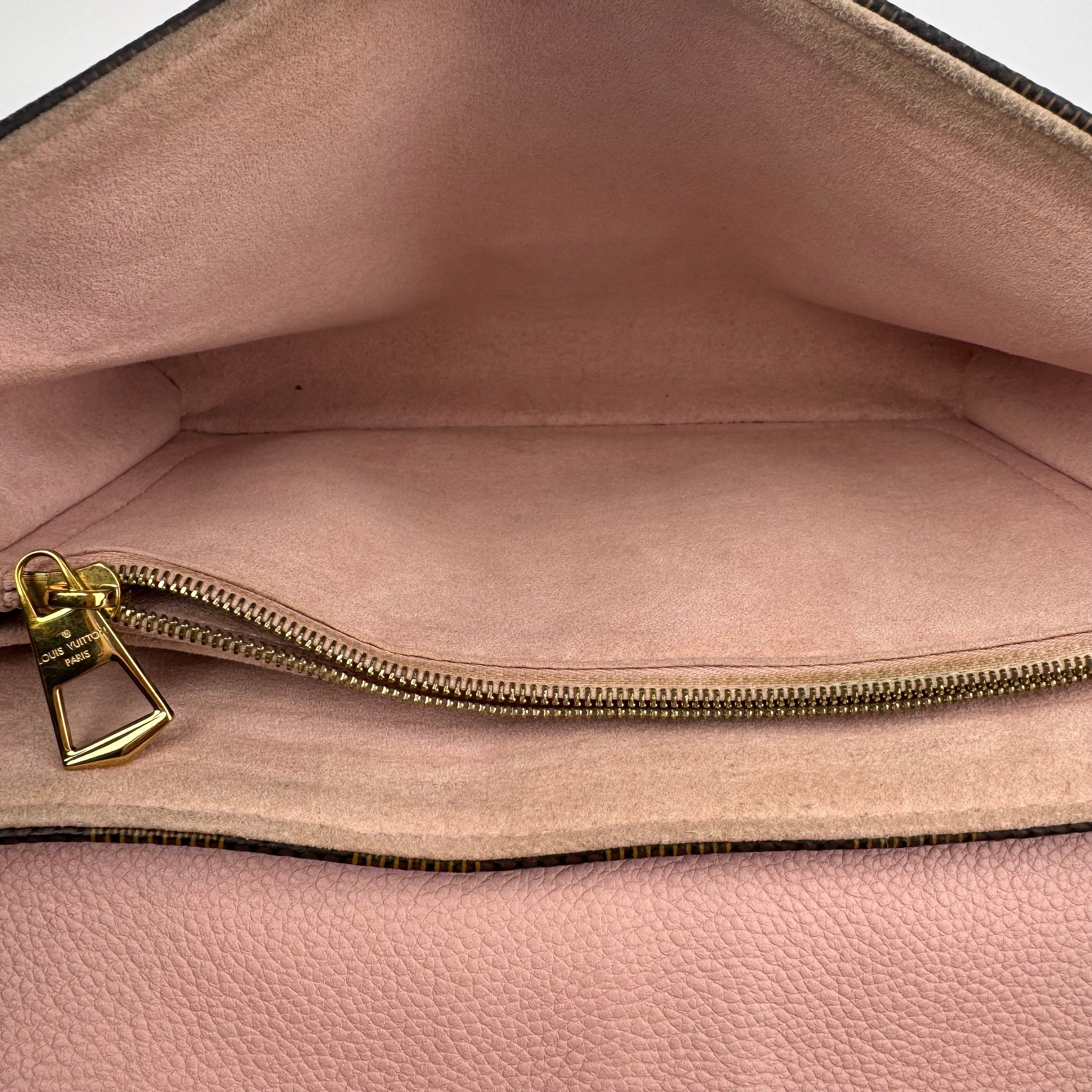 Louis Vuitton Clapton Handbag Damier Crossbody Bag J3313 | Pre-Owned Excellent Damier Coated canvas