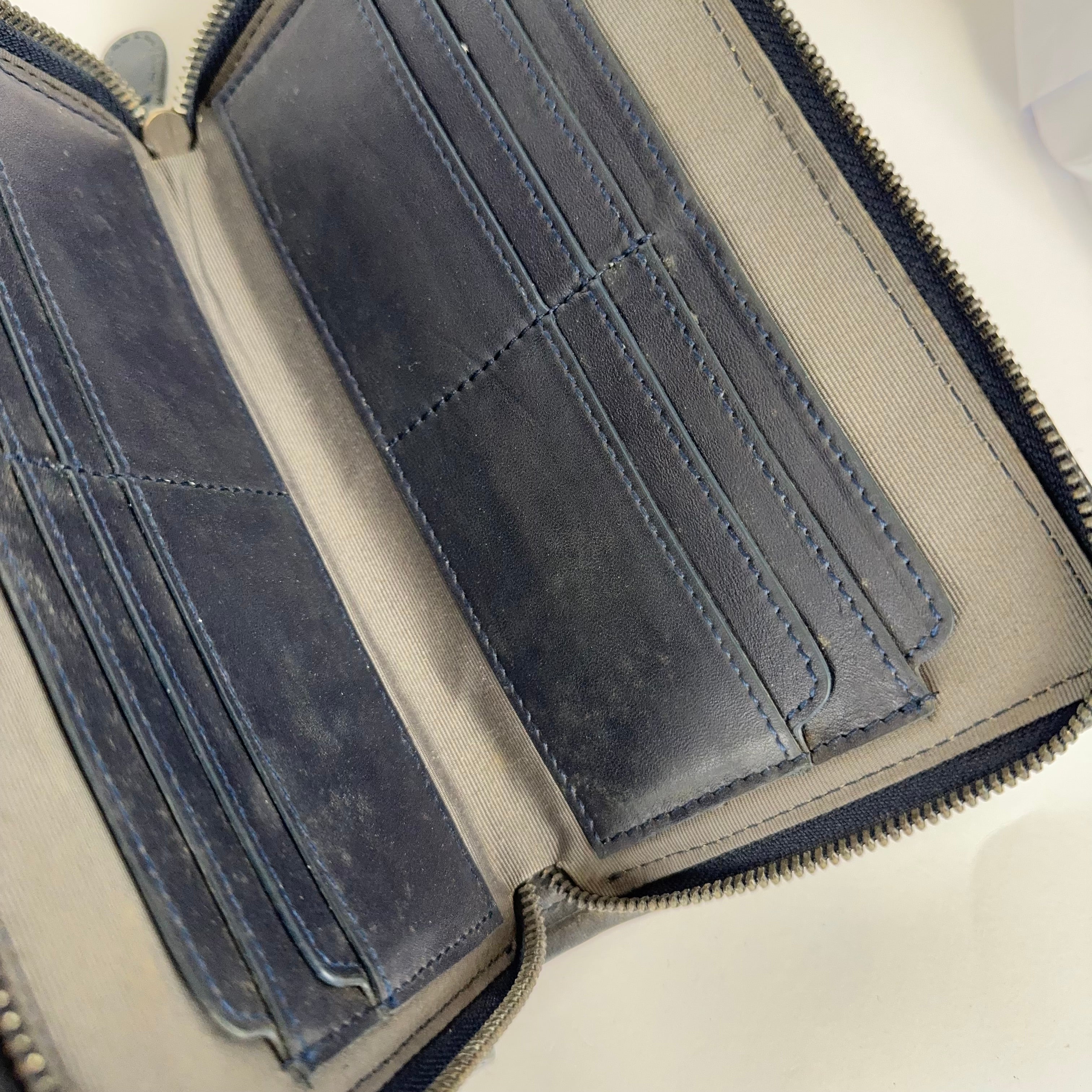 PRE OWNED- Bottega Veneta Black Intrecciato Wallet J0562W32143