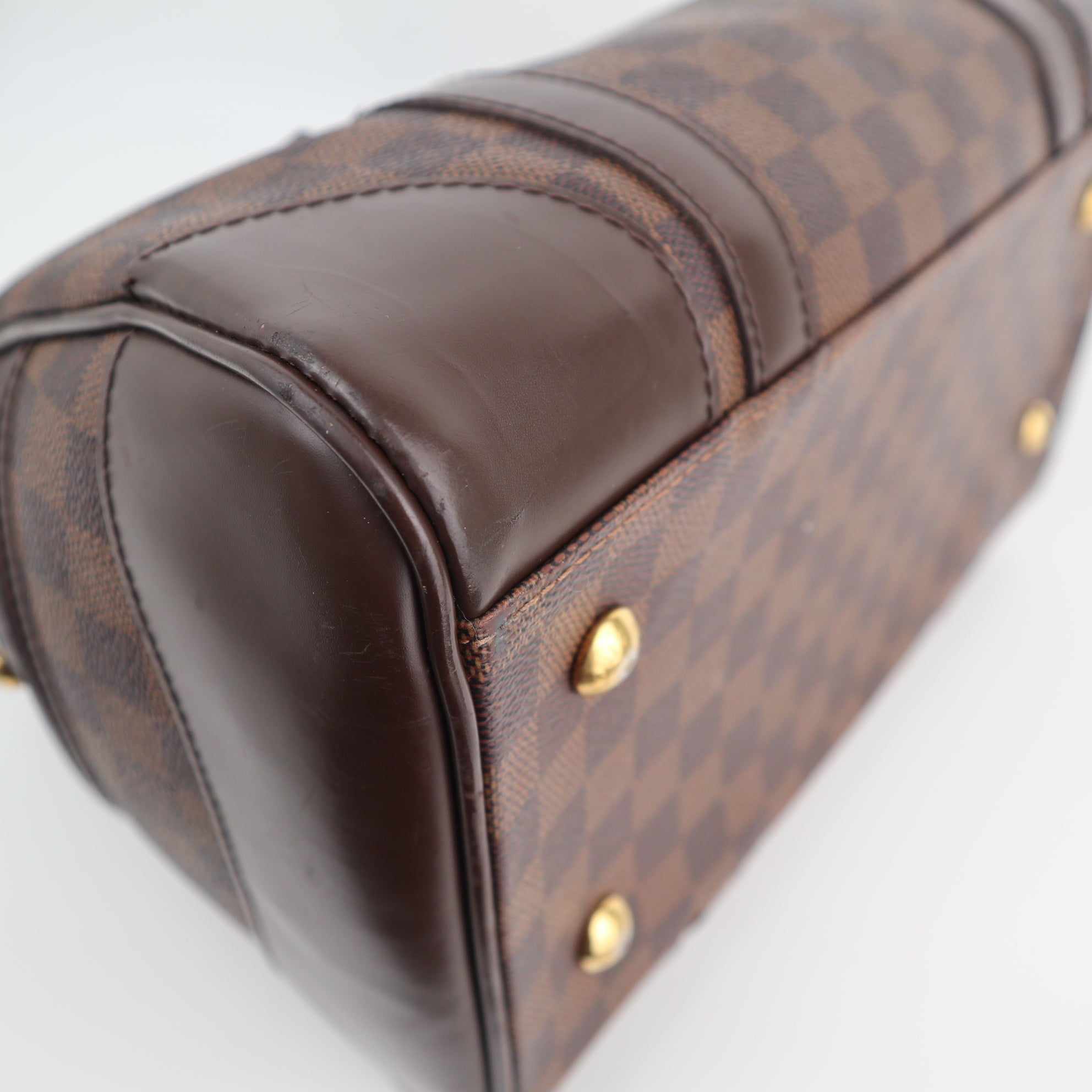 Louis Vuitton Damier Ebene Berkeley Shoulder Bag C1807 | Pre-Owned Excellent Brown Damier Ebene Canvas
