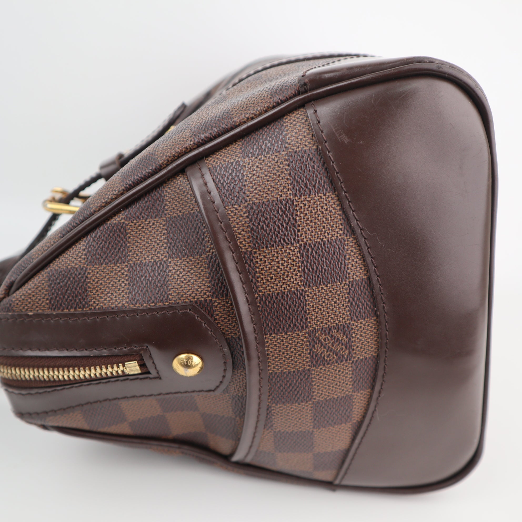 Louis Vuitton Damier Ebene Berkeley Shoulder Bag C1807 | Pre-Owned Excellent Brown Damier Ebene Canvas