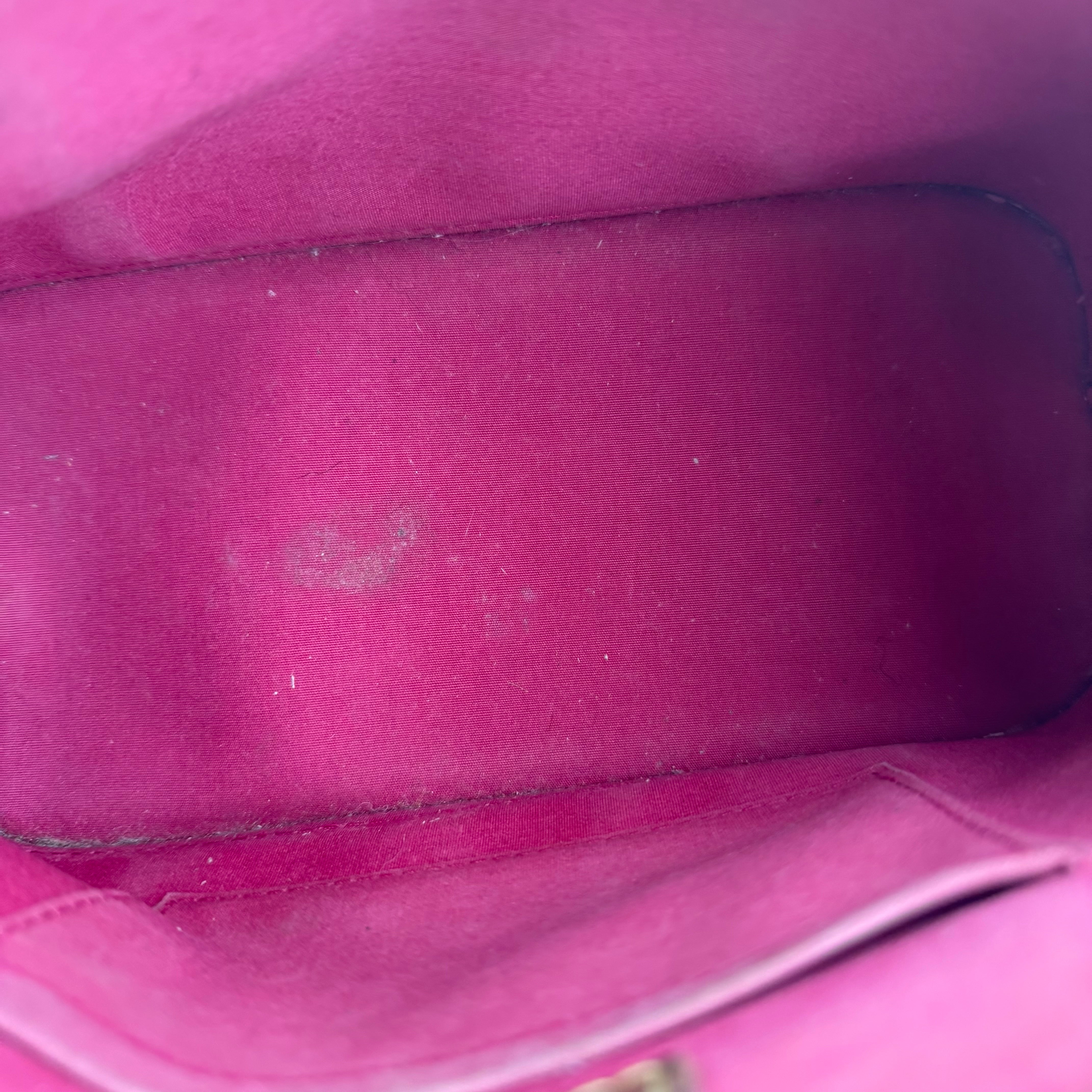 J3715 Louis Vuitton Alma BB in Pomme D'amour Vernis- Pre Owned
