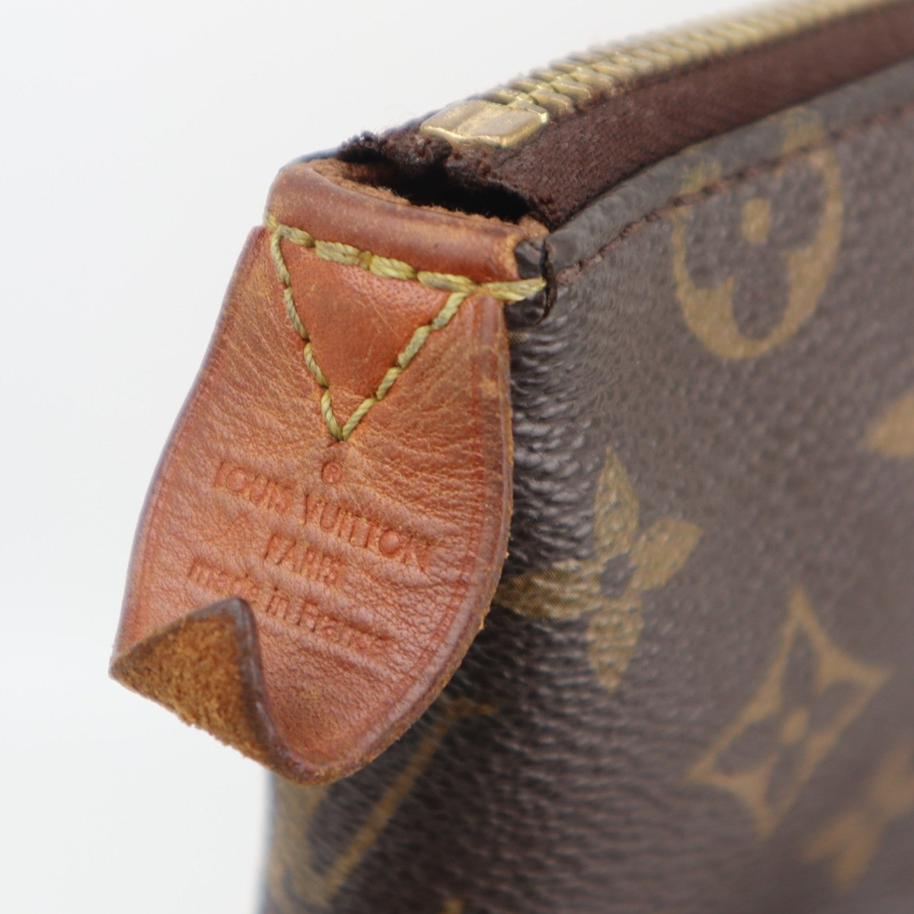 C1913 Louis Vuitton Shoulder Bag Monogram Canvas Totally MM | Pre-Owned Very Good Brown Canvas Monogram