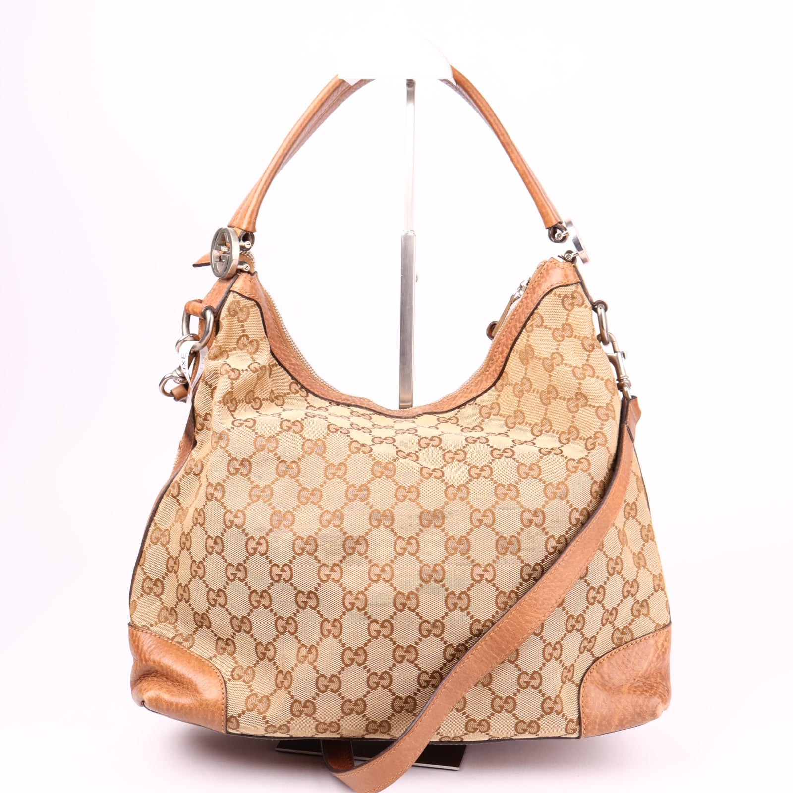 J3672-Gucci Bree Tote in GG Supreme, GG Canvas- Pre Owned