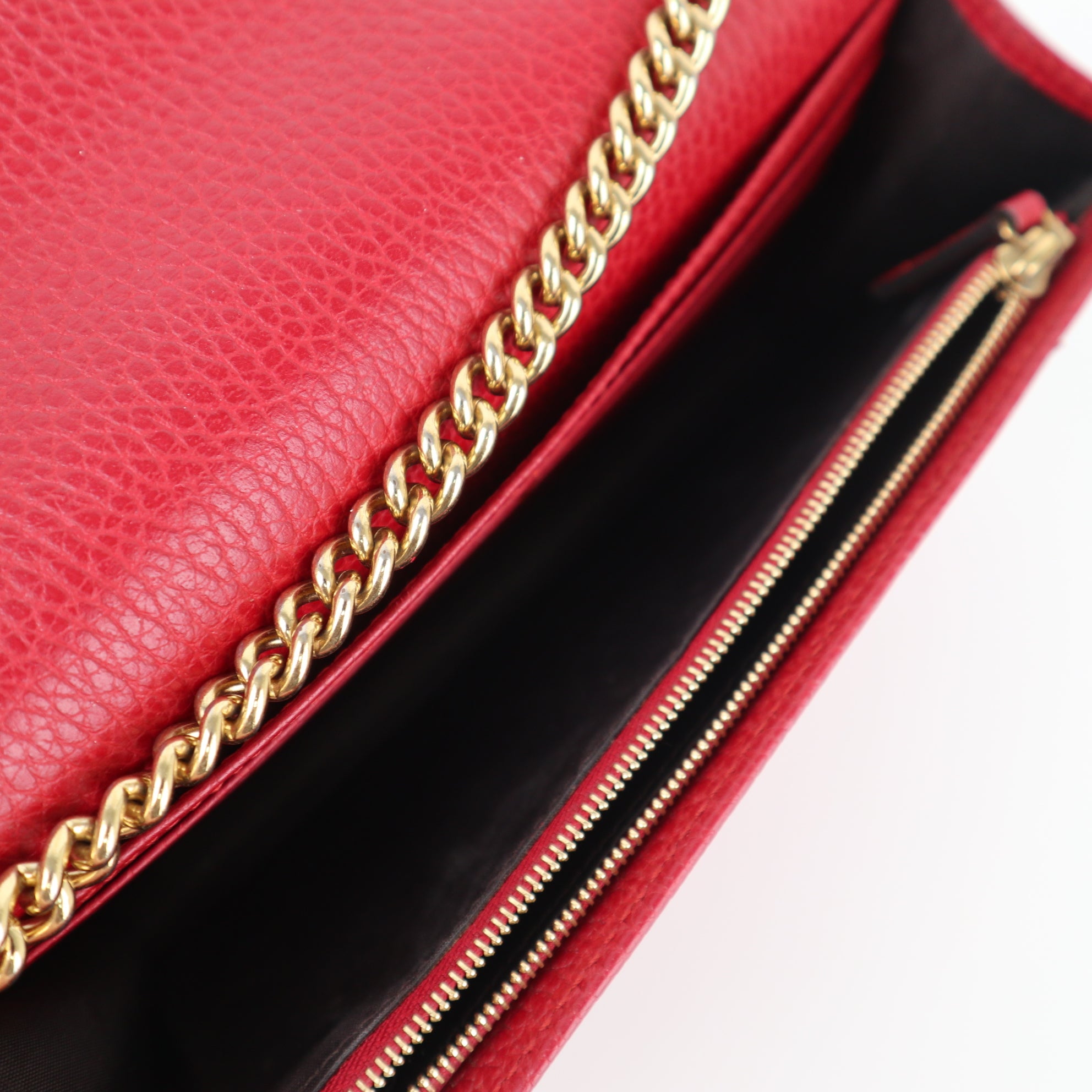 C1951 Gucci Wallet on Chain GG Marmont wallet on chain in Rosso Ancora red | Pre-Owned Excellent Red GG