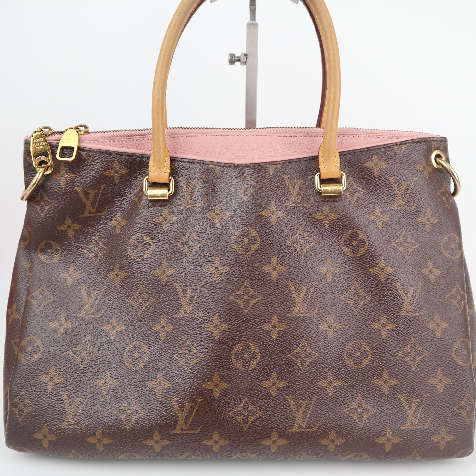 C1974 Louis Vuitton Shoulder Bag Monogram Pallas MM | Pre-Owned Very Good Canvas Monogram