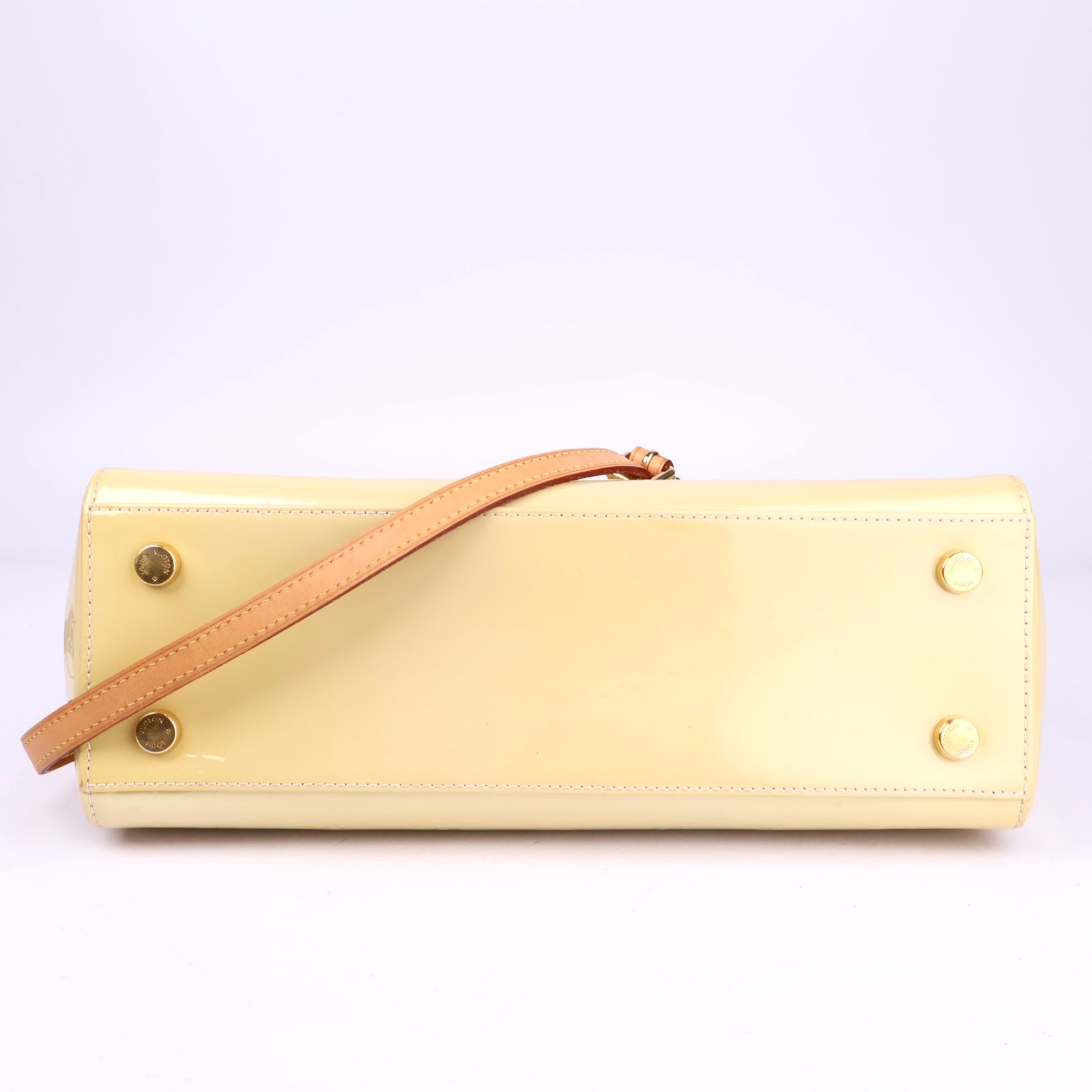 J3460 Louis Vuitton Perle Monogram Vernis Brea MM- Pre Owned