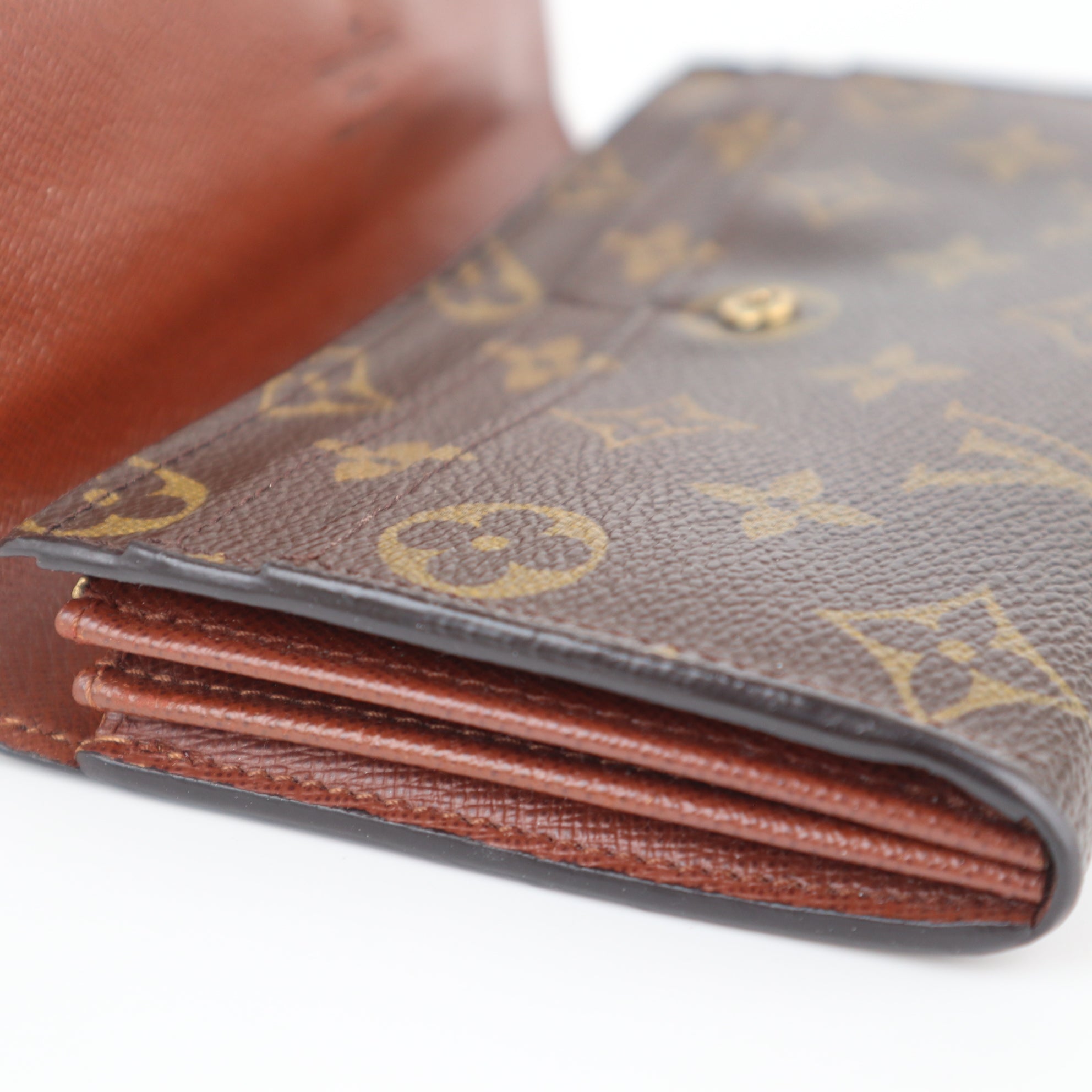 C2133 Louis Vuitton Wallet Porte Monnaie Monogram Pochette Cit Long | Pre-Owned Very Good Red Monogram canvas