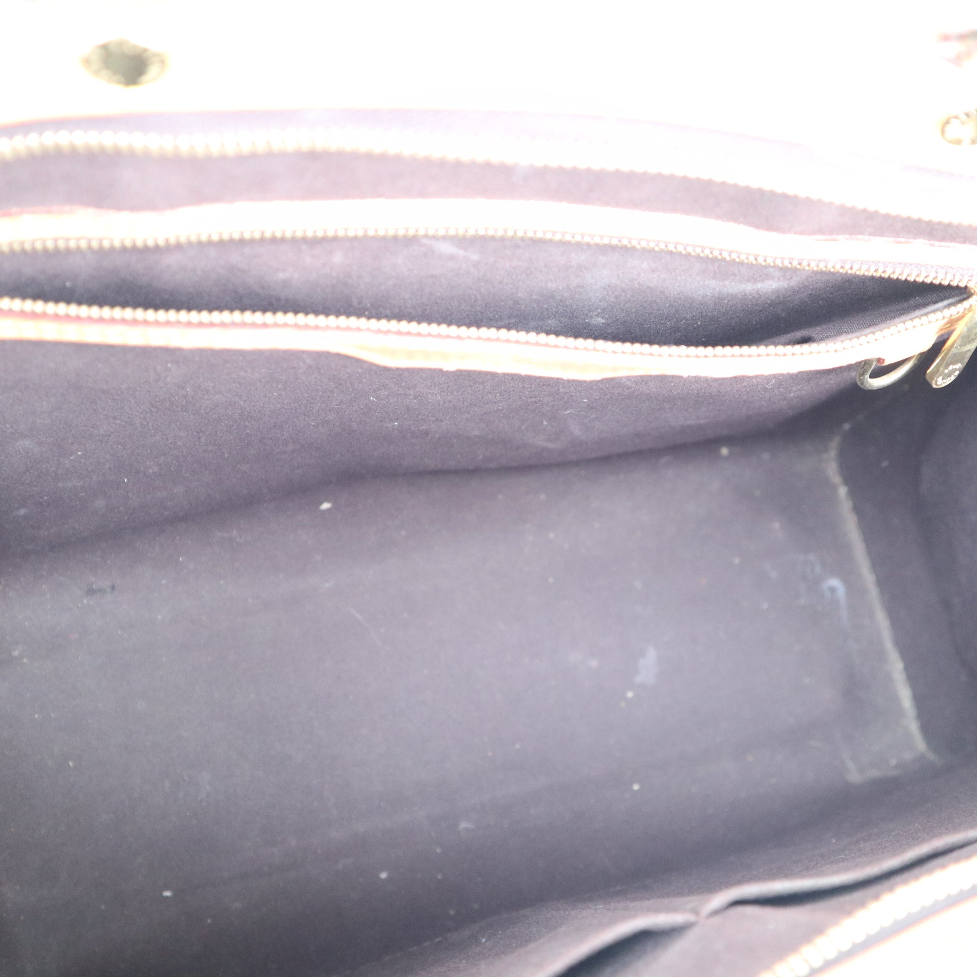 C1329 Louis Vuitton Amarante Monogram Vernis Brea GM Bag-Pre Owned