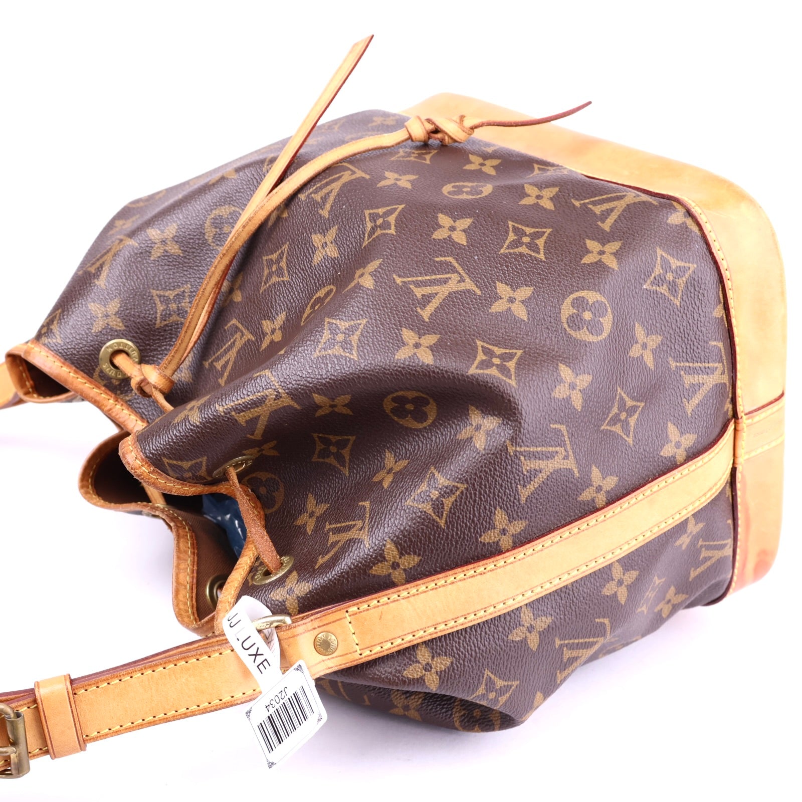 J2034 Louis Vuitton Petit Noé Bucket Bag- Pre Owned