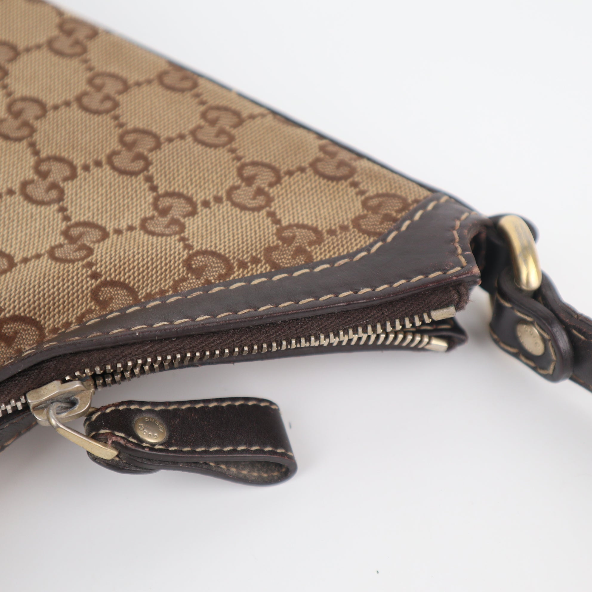 C2174 Gucci Shoulder Bag Monogram Medium Lovely Heart Hobo Bag | Pre-Owned Very Good Brown Monogram