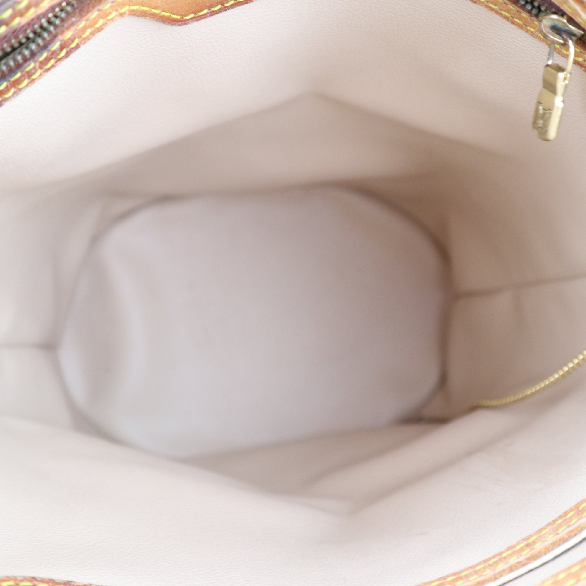 C1397R Louis Vuitton Monogram Bucket GM-Pre Owned