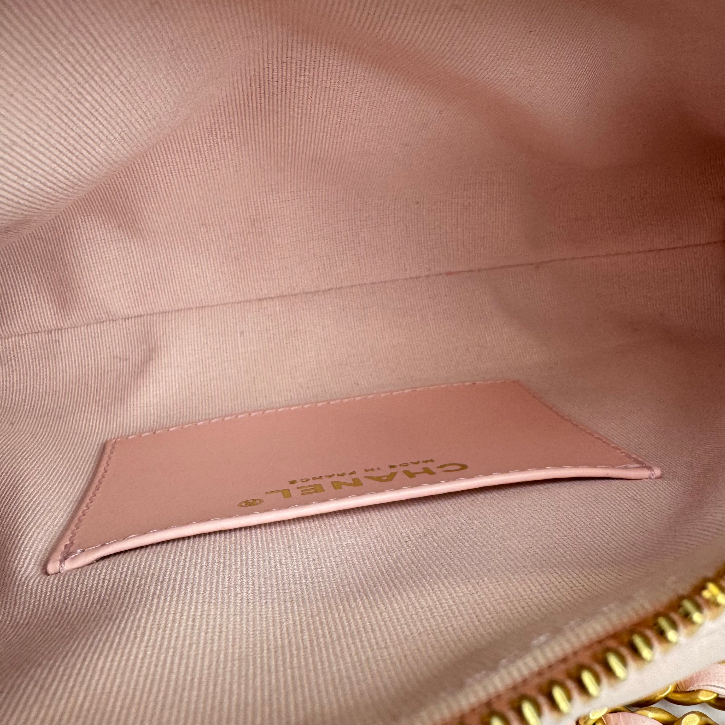 Chanel HOBO HANDBAG Light Pink- Pre Owned