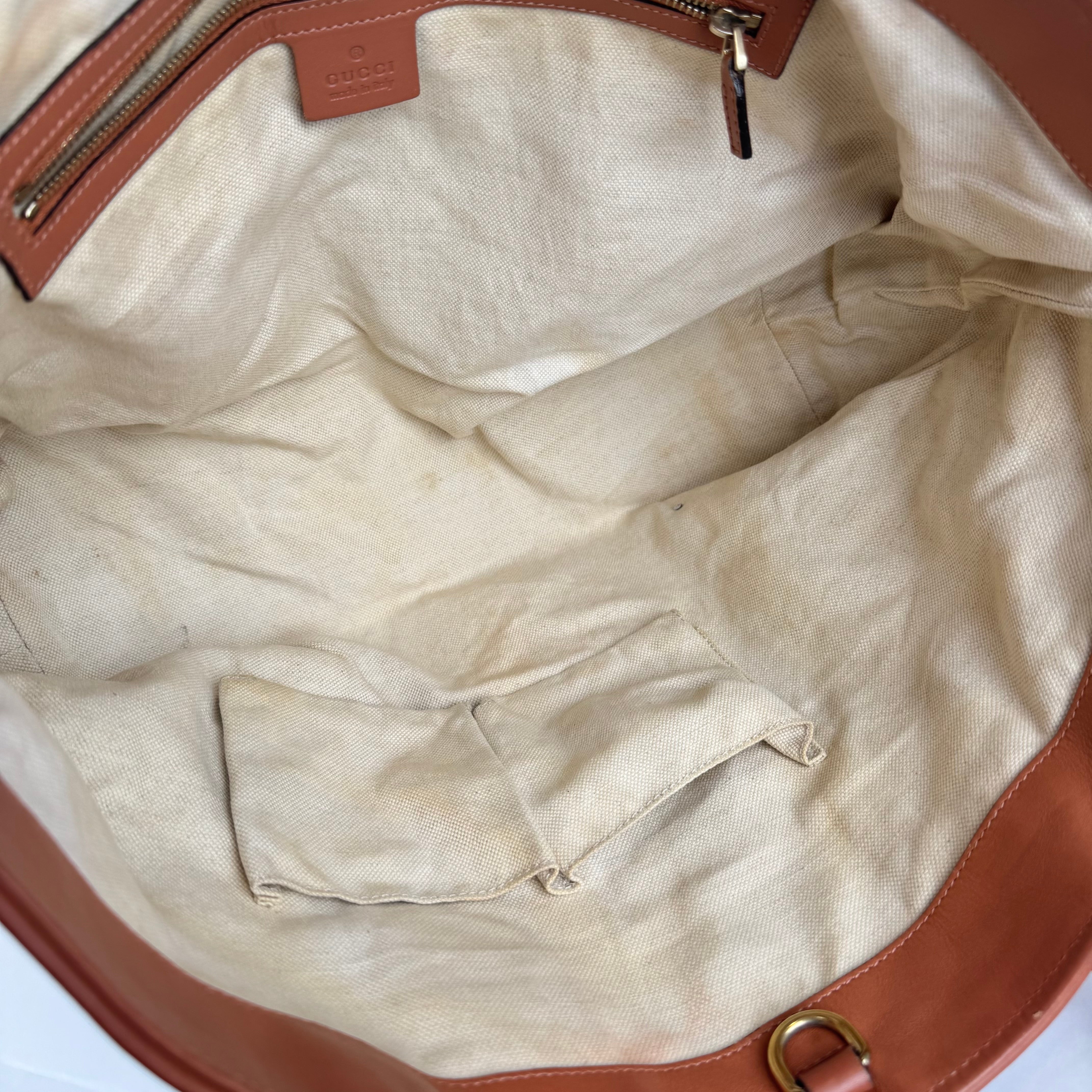 Gucci GG Canvas Heart satchel- Pre Owned