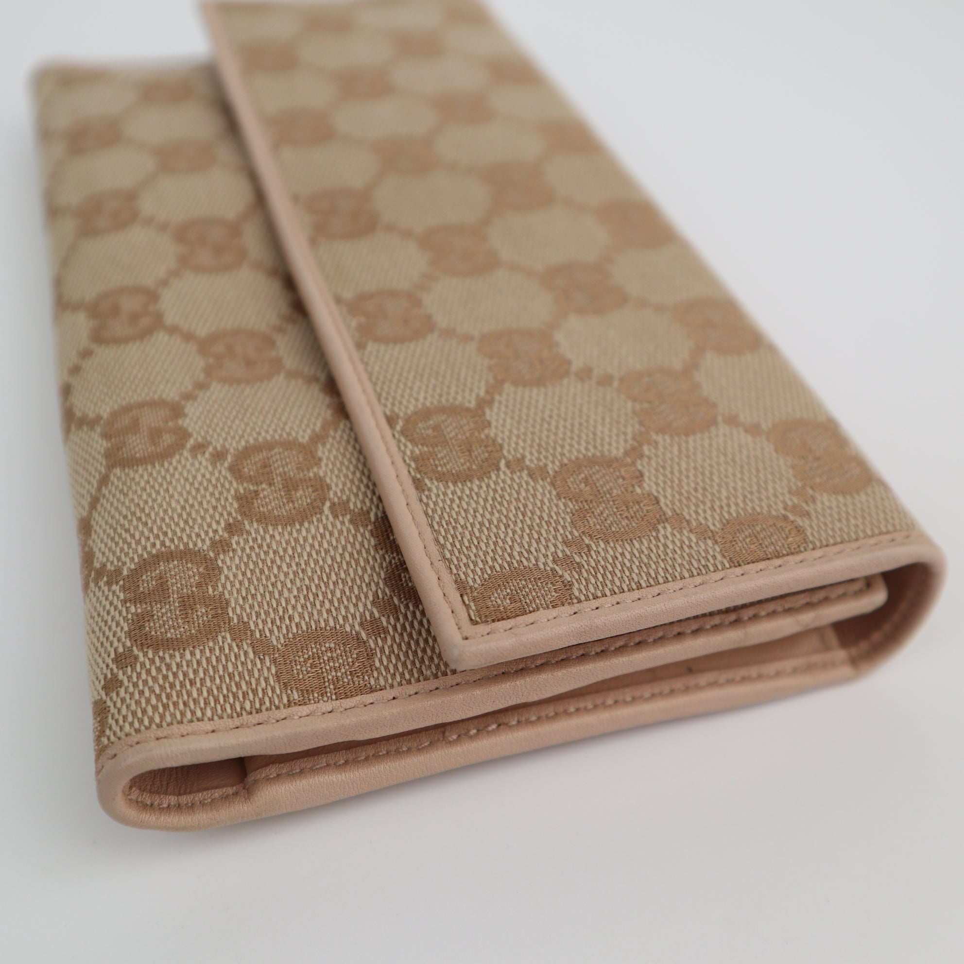 C2199 Gucci Long Wallet Abbey Long Wallet | Pre-Owned Excellent Beige GG fabric, leather trim