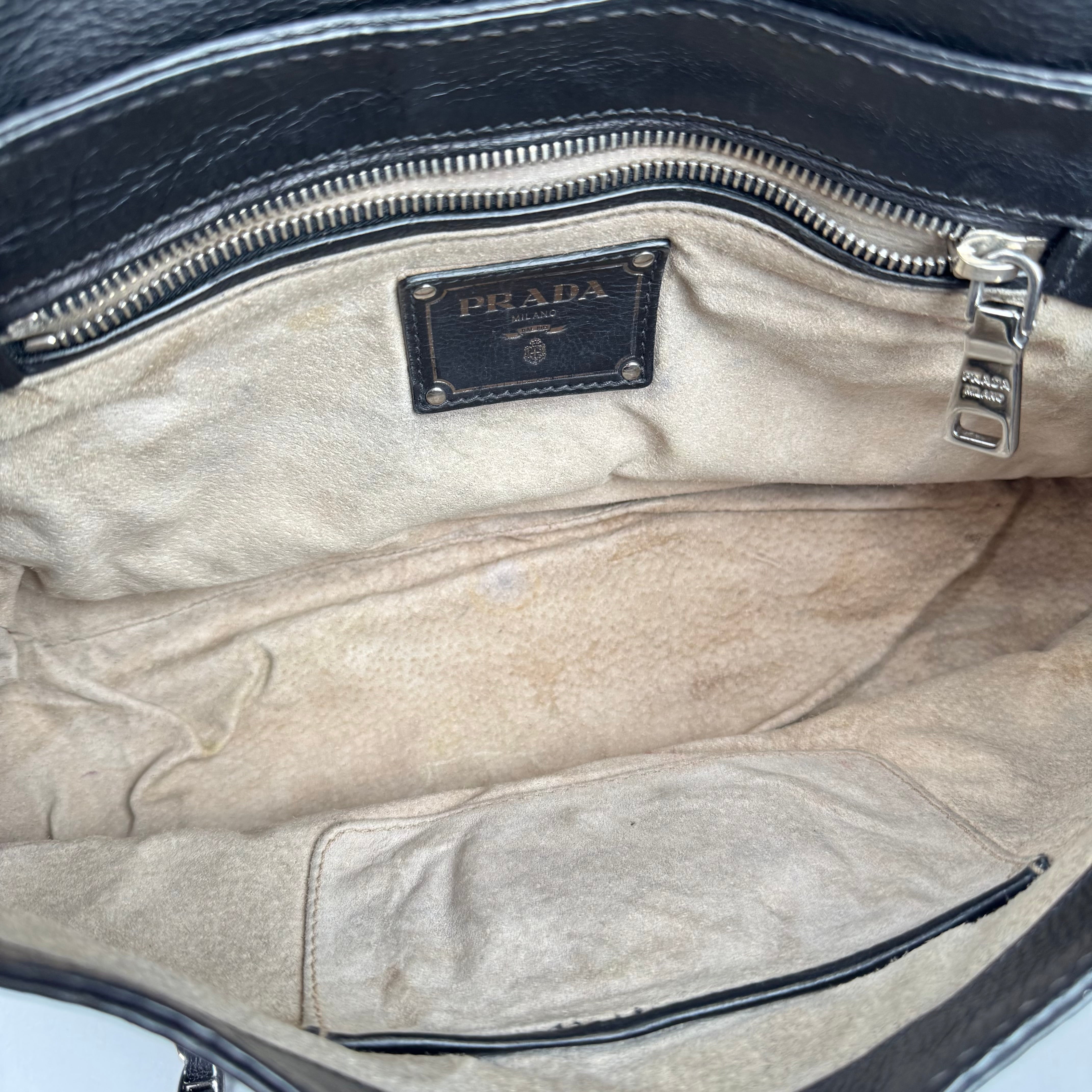 J0766B99305 Prada Leather Flap Chain Shoulder Bag Black- Pre Owned