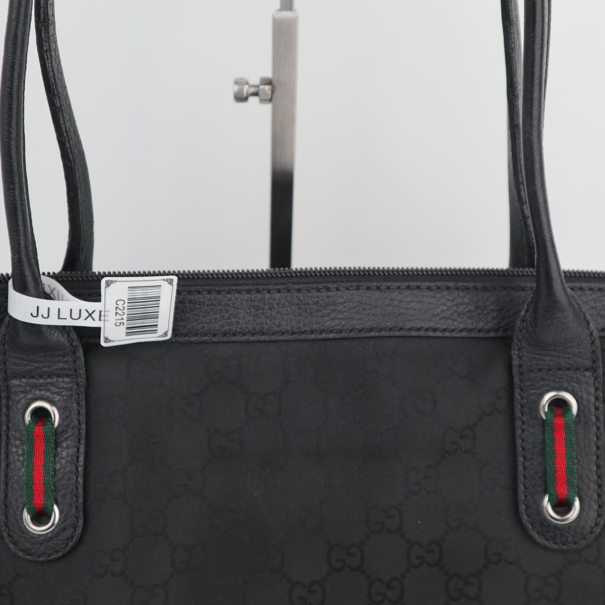 C2215 Gucci Tote Bag Monogram GG Nylon Princy Tote Bag | Pre-Owned Excellent Black GG nylon, leather trim