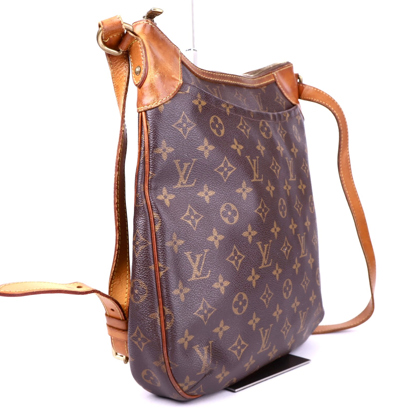 J3362 Louis Vuitton Odeon MM Monogram Canvas- Pre Owned