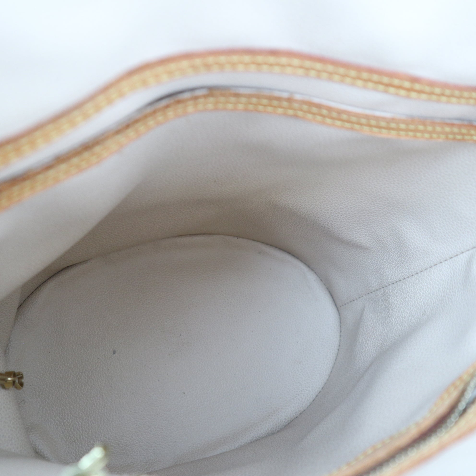 C1433R Louis Vuitton Petit Monogram Canvas Bucket Bag-Pre Owned