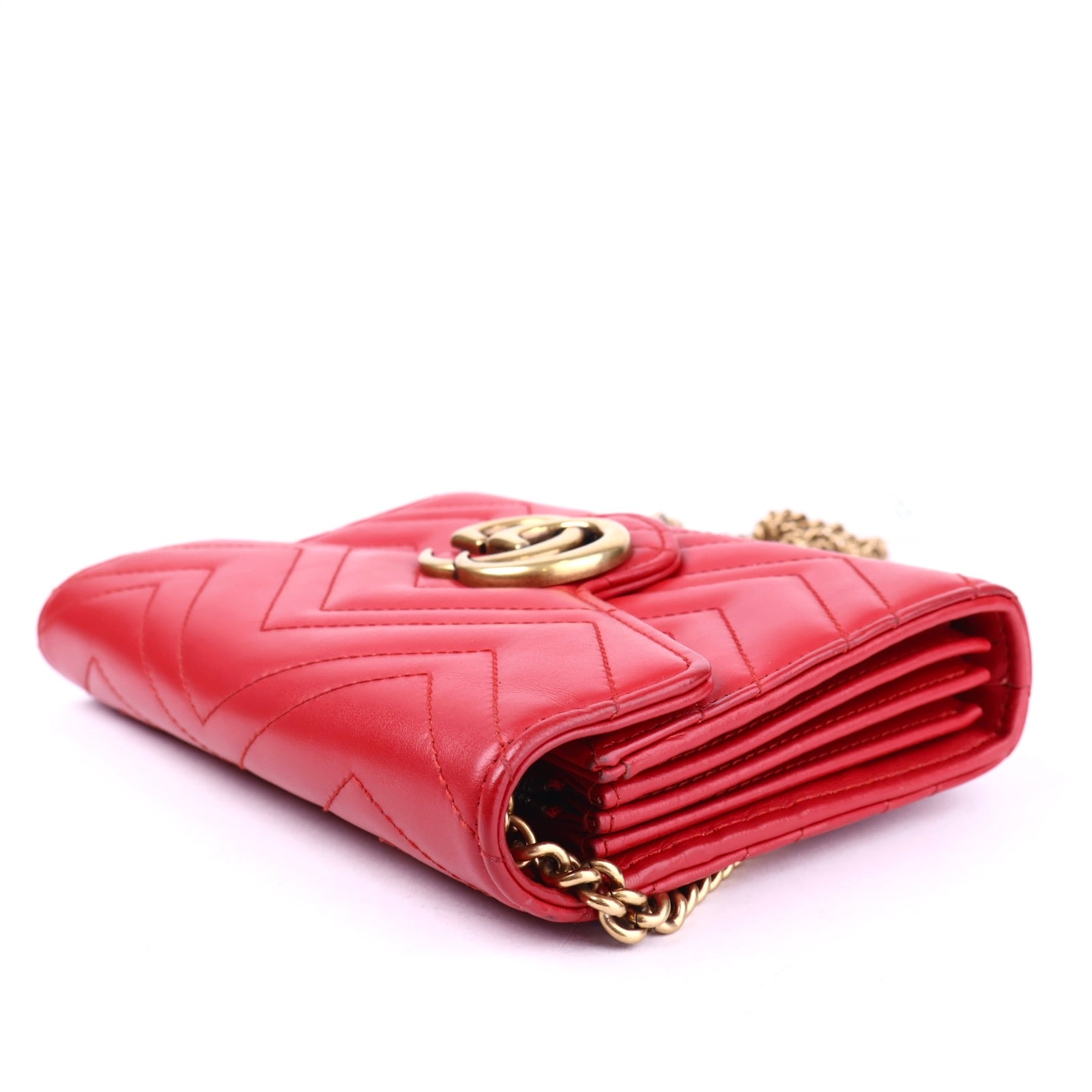 J2097 Gucci Calfskin Matelasse Mini GG Marmont Chain Wallet- Pre Owned
