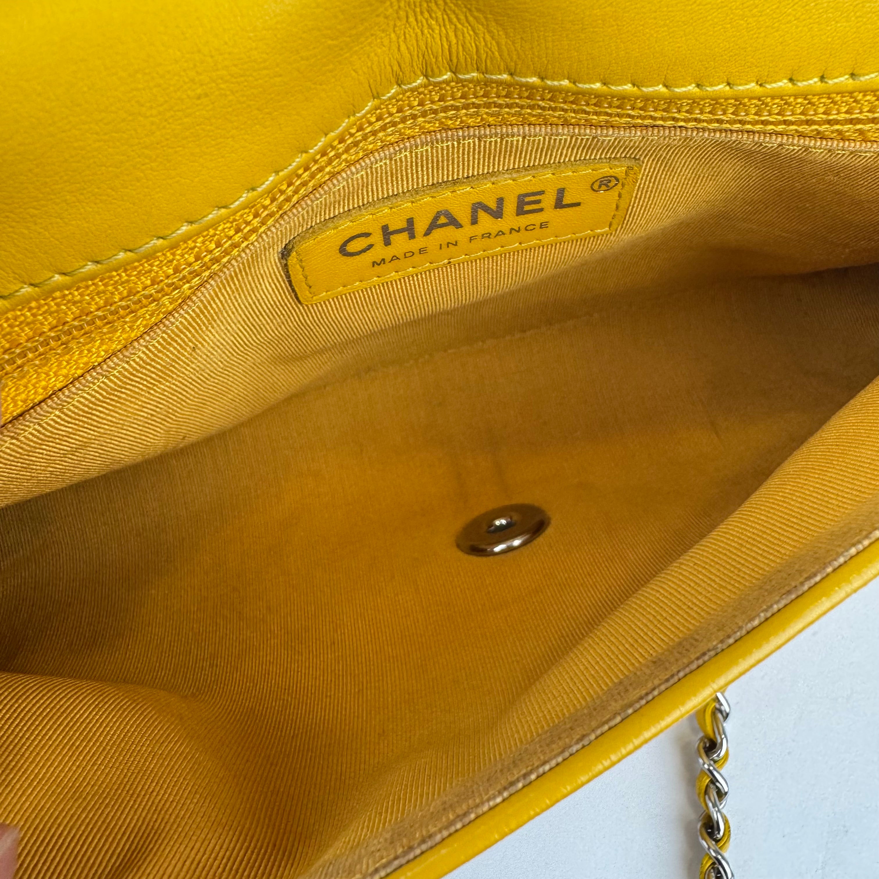 CHANEL 2018 Crumpled Calfskin Bi Quilted Full Flap crossbody bag- Pre Owned