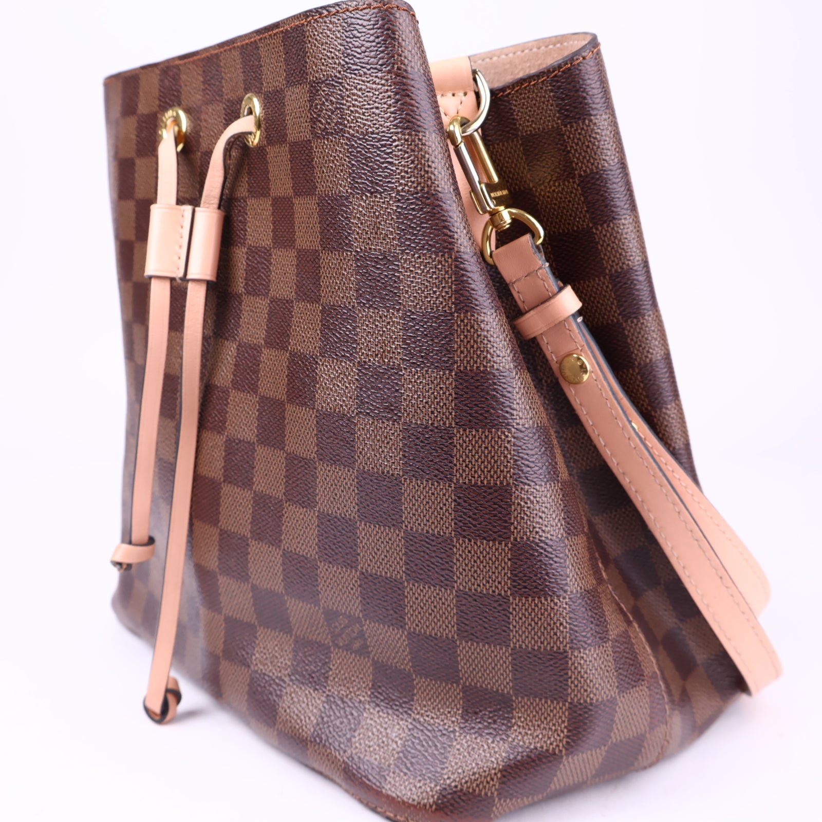 J3321 Louis Vuitton Venus Damier Canvas Neonoe Bag- Pre Owned