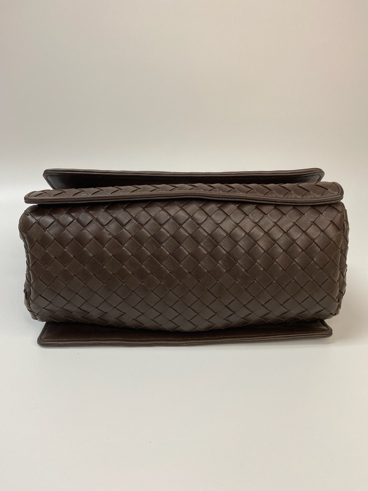 J2849 Bottega Veneta Shoulder Bag BV Dark Brown Intrecciato Double Flap Shoulder Bag | Pre-Owned Brown