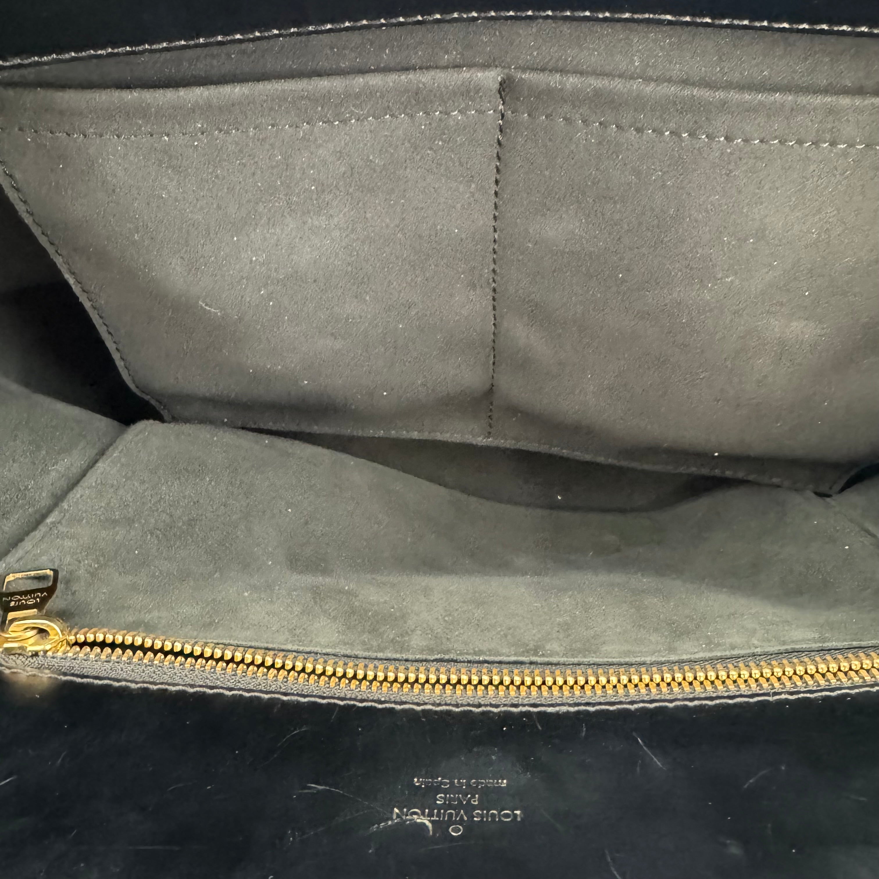 Louis Vuitton Monogram Phenix PM Black Top Handle Bag J3239R | Pre-Owned Excellent Black Monogram Canvas