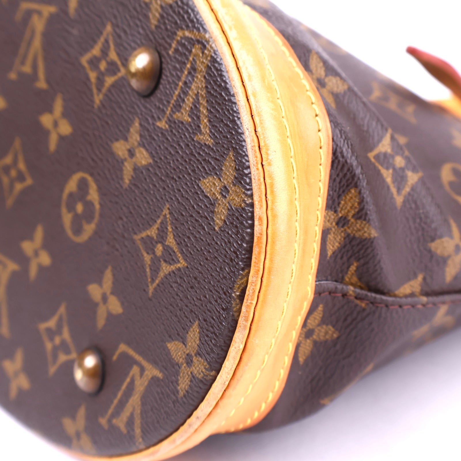J3290R Louis Vuitton Monogram Petit Bucket 23 Bag- Pre Owned