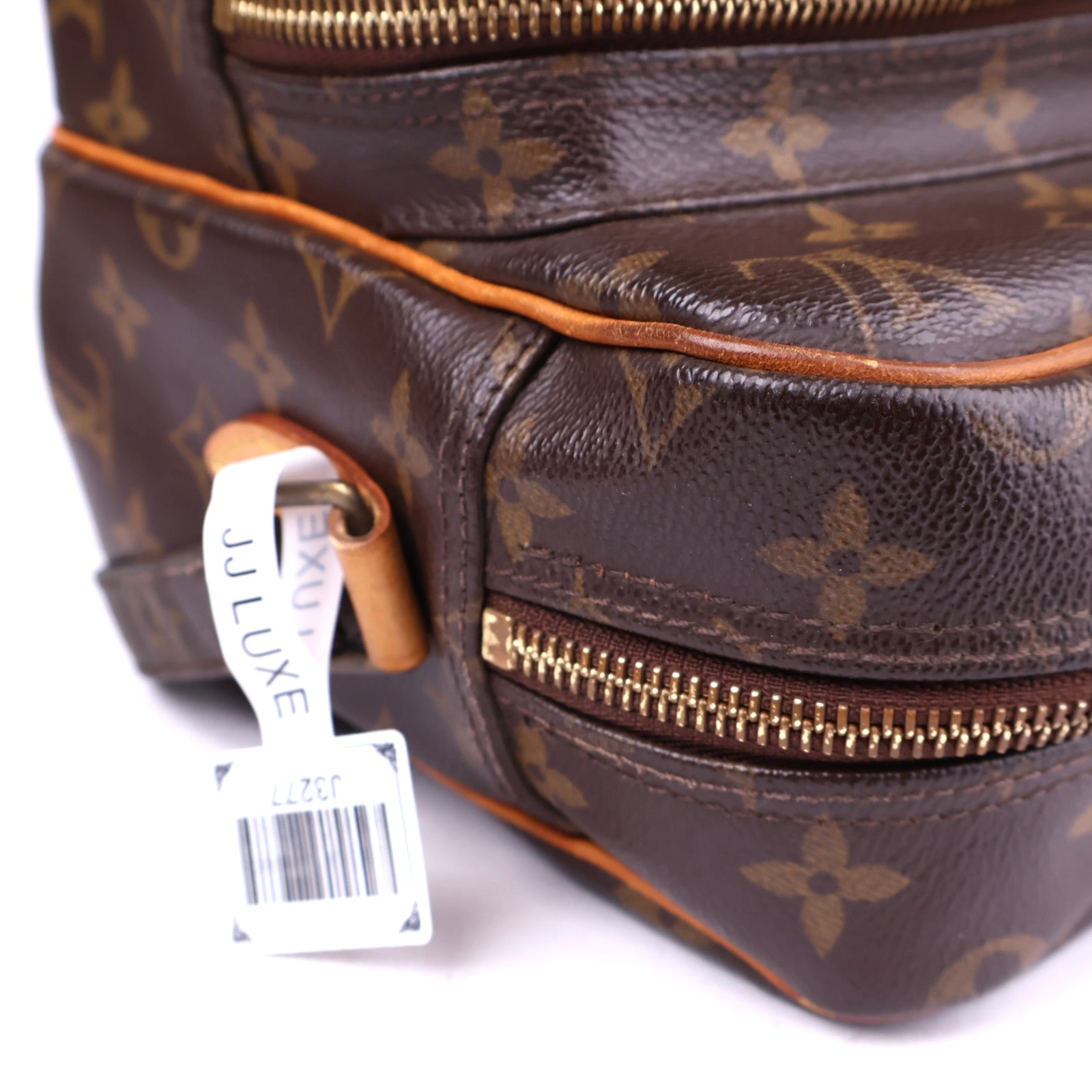 J3277 Louis Vuitton Nil Monogram Shoulder Bag- Pre Owned