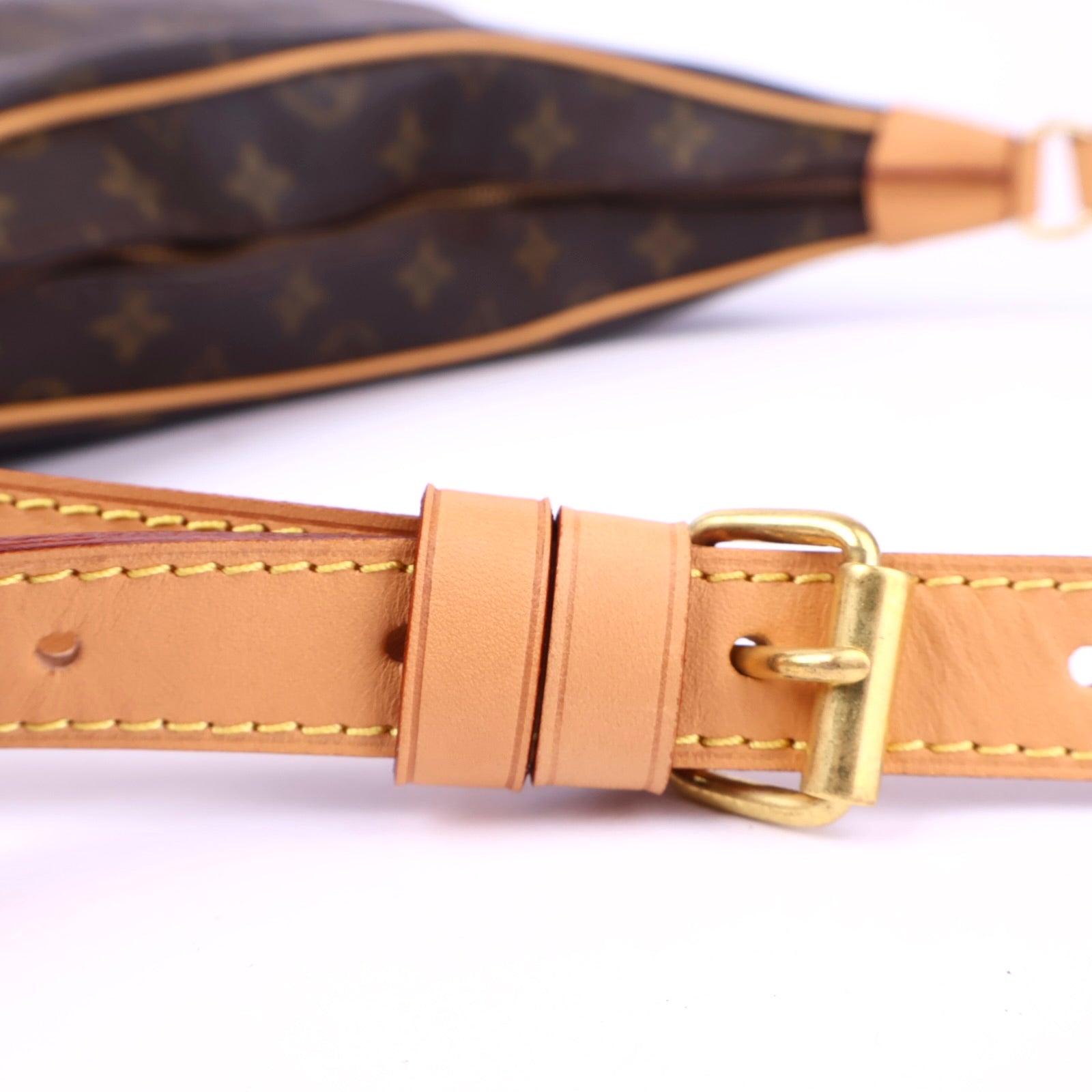 J3305R Louis Vuitton Boulogne 30 Monogram PM Bag- Pre Owned