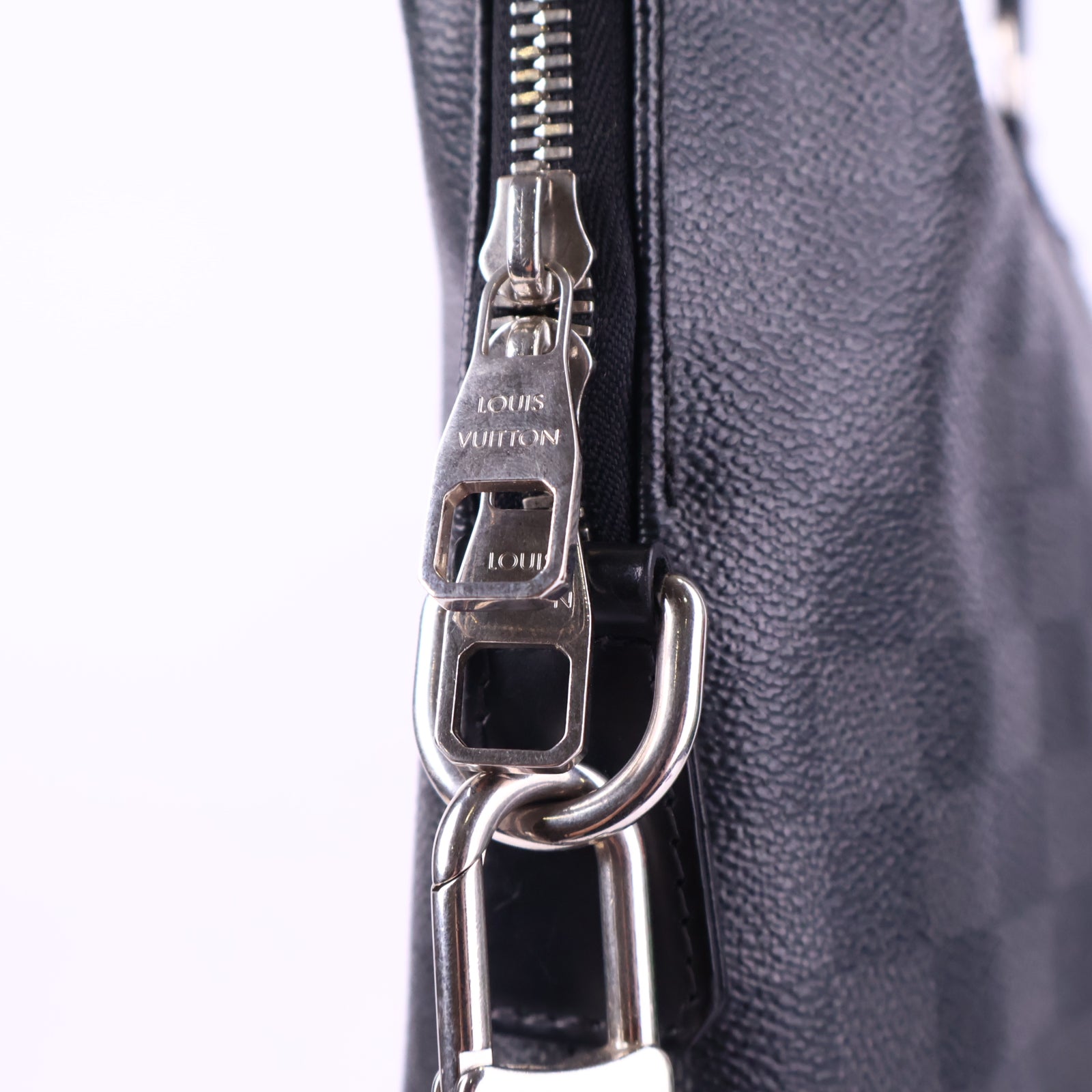 Louis Vuitton Porte- Documents Voyage PM Top Handle Bag J3147 | Pre-Owned Like New
