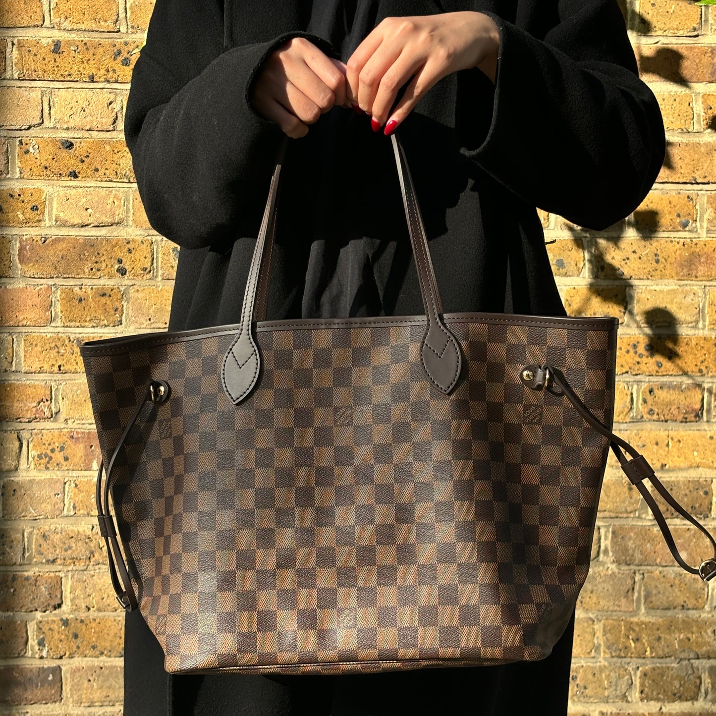 LV