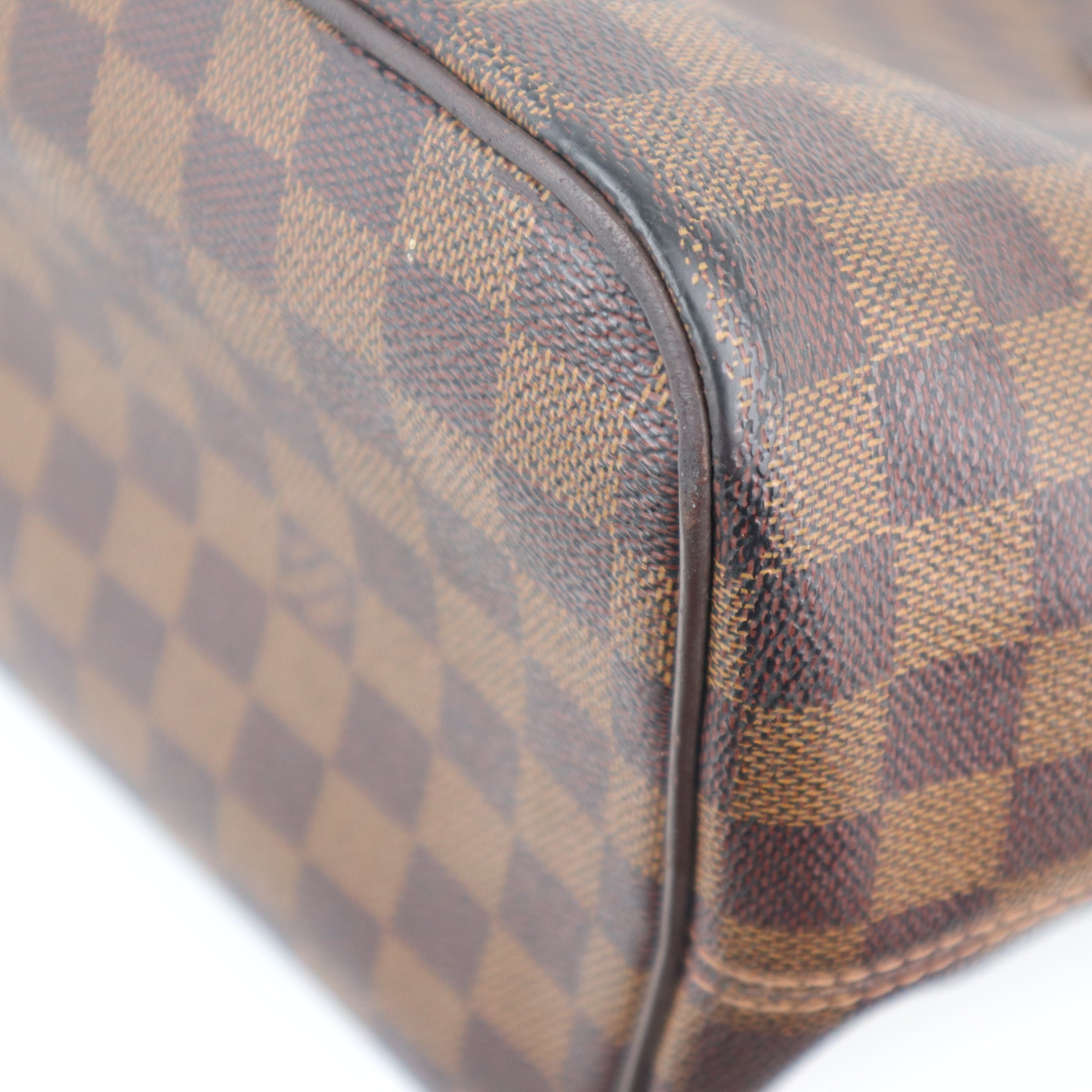 C2350 Louis Vuitton Shoulder Bag Damier Ebene Saleya MM Bag | Pre-Owned Very Good Brown Damier Ebene Canvas