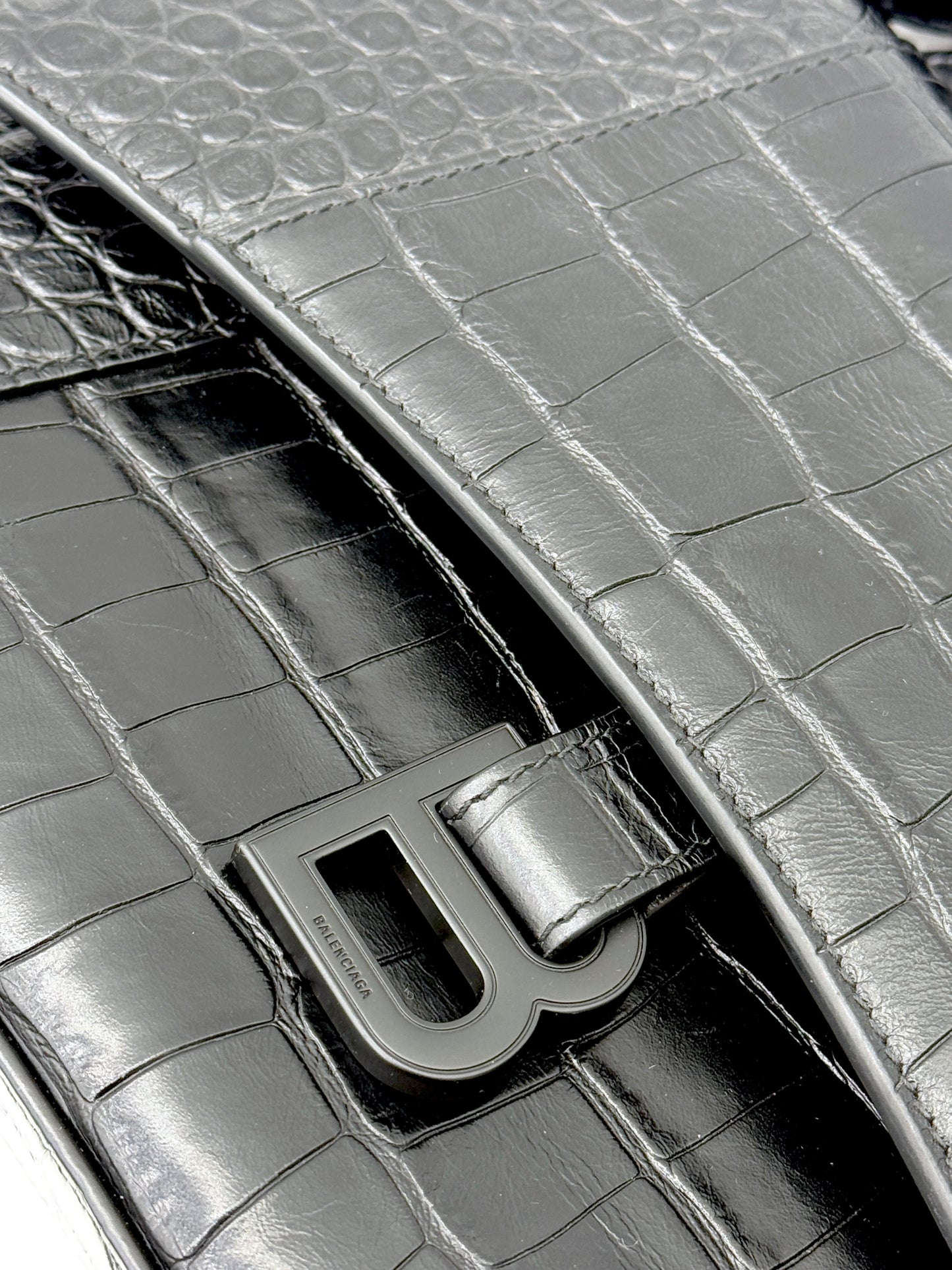 Balenciaga Downtown leather handbag
