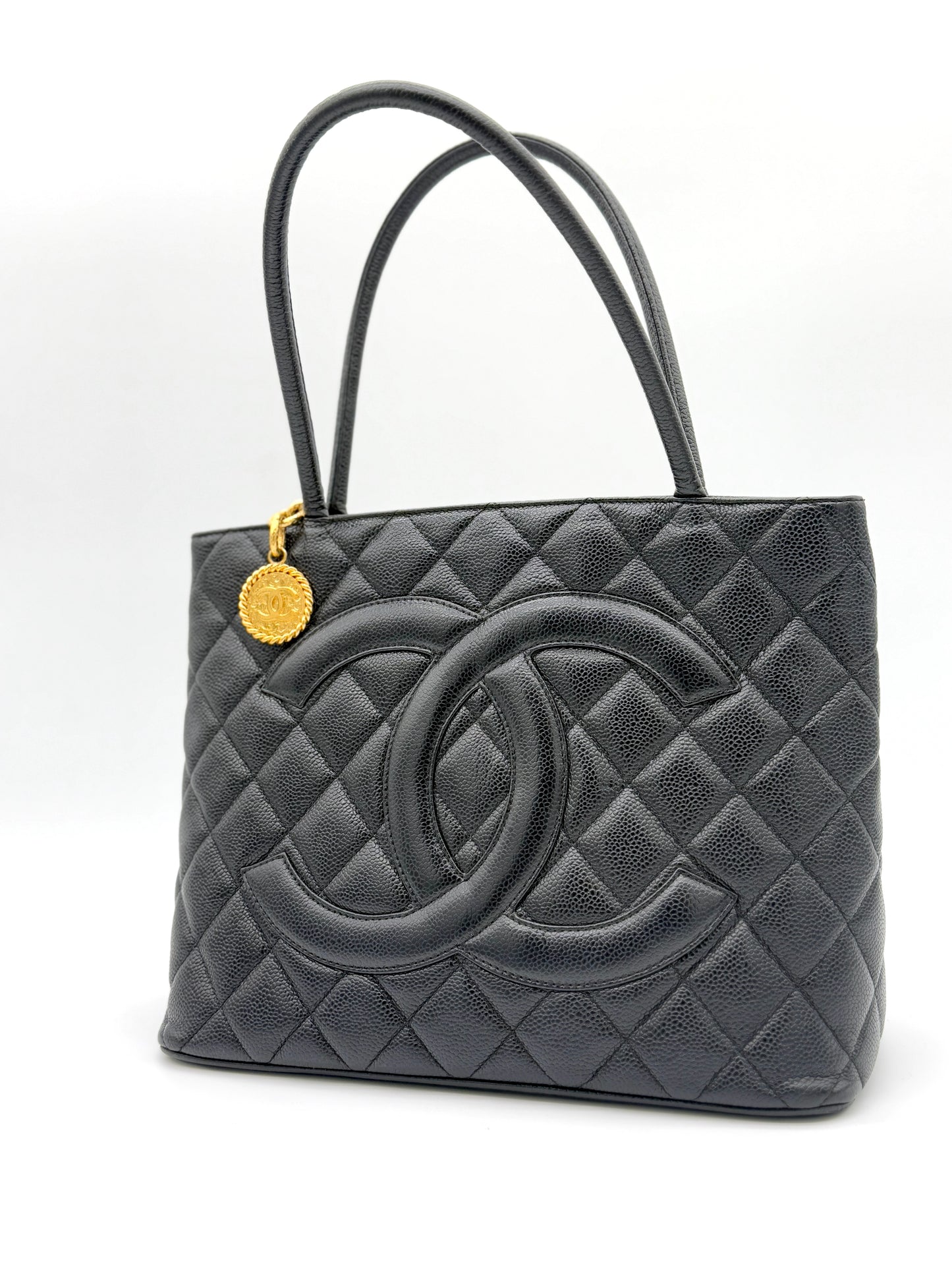 Chanel Médaillon Leather Tote Black Leather