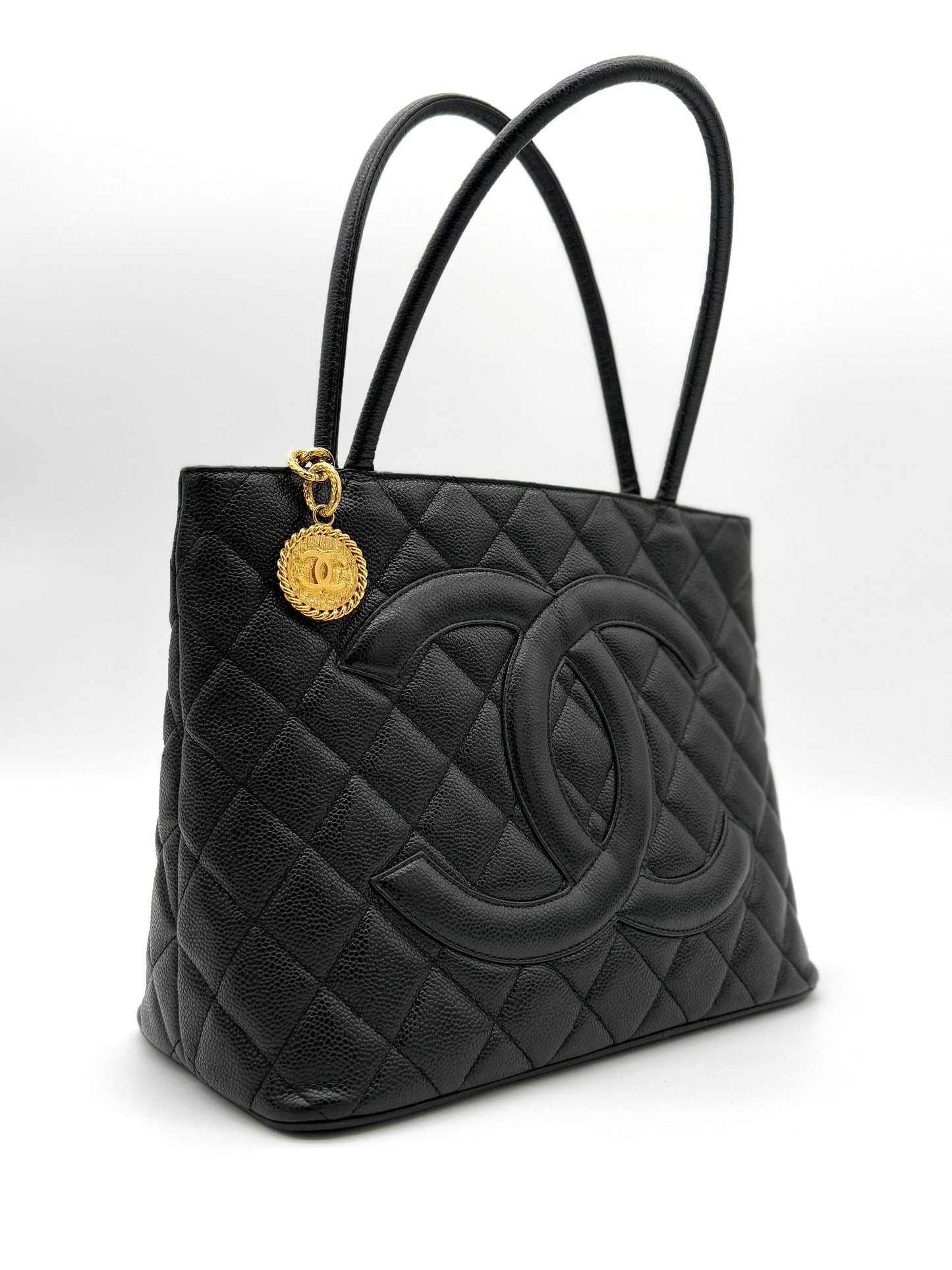 Chanel Médaillon Leather Tote Black Leather