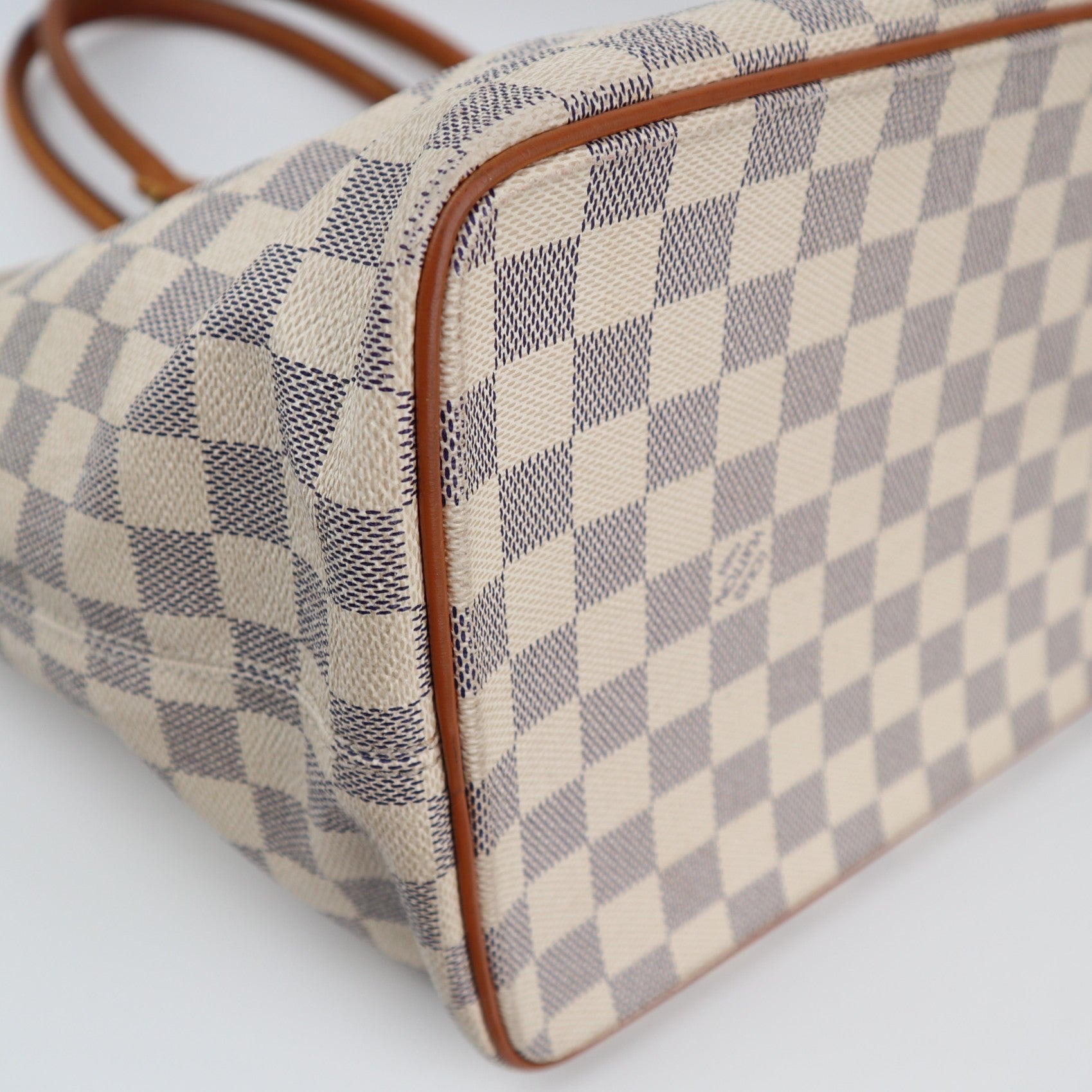 Louis Vuitton Saleya MM Shoulder Bag C1508 | Pre-Owned Very Good Ivory Blue Damier Azur Canvas
