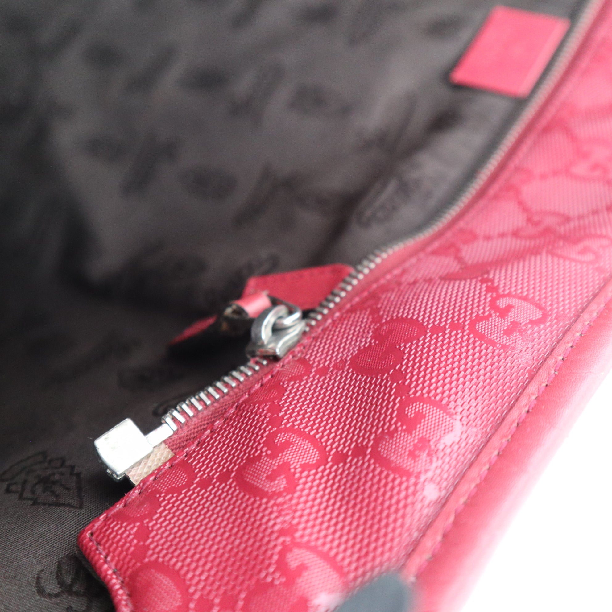 C2380 Gucci Tote Bag GG Imprime Joy Tote Bag Red PVC | Pre-Owned Very Good Red PVC GG