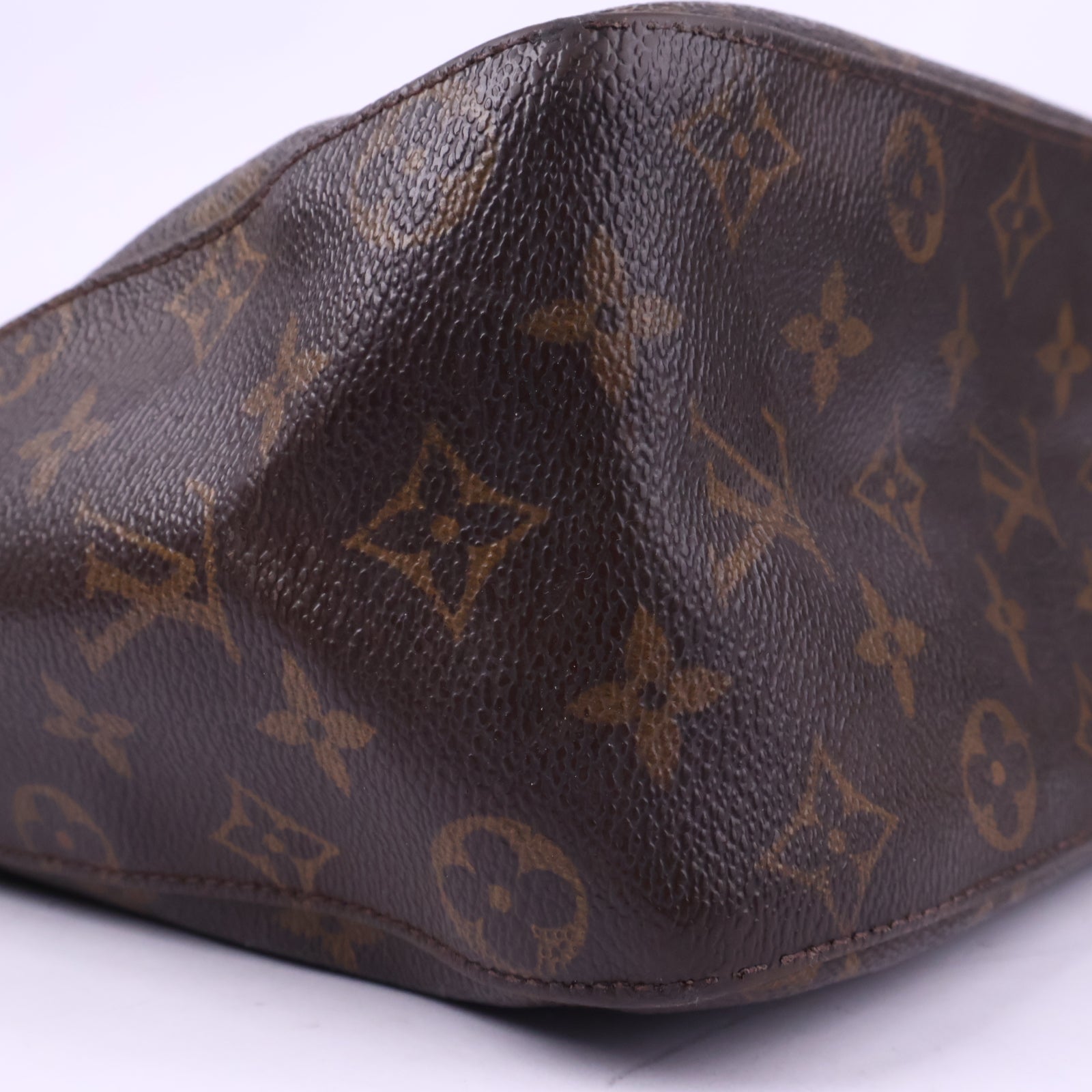 Louis Vuitton Monogram Looping MM Shoulder Bag J3048R | Pre-Owned Excellent Brown Monogram Canvas
