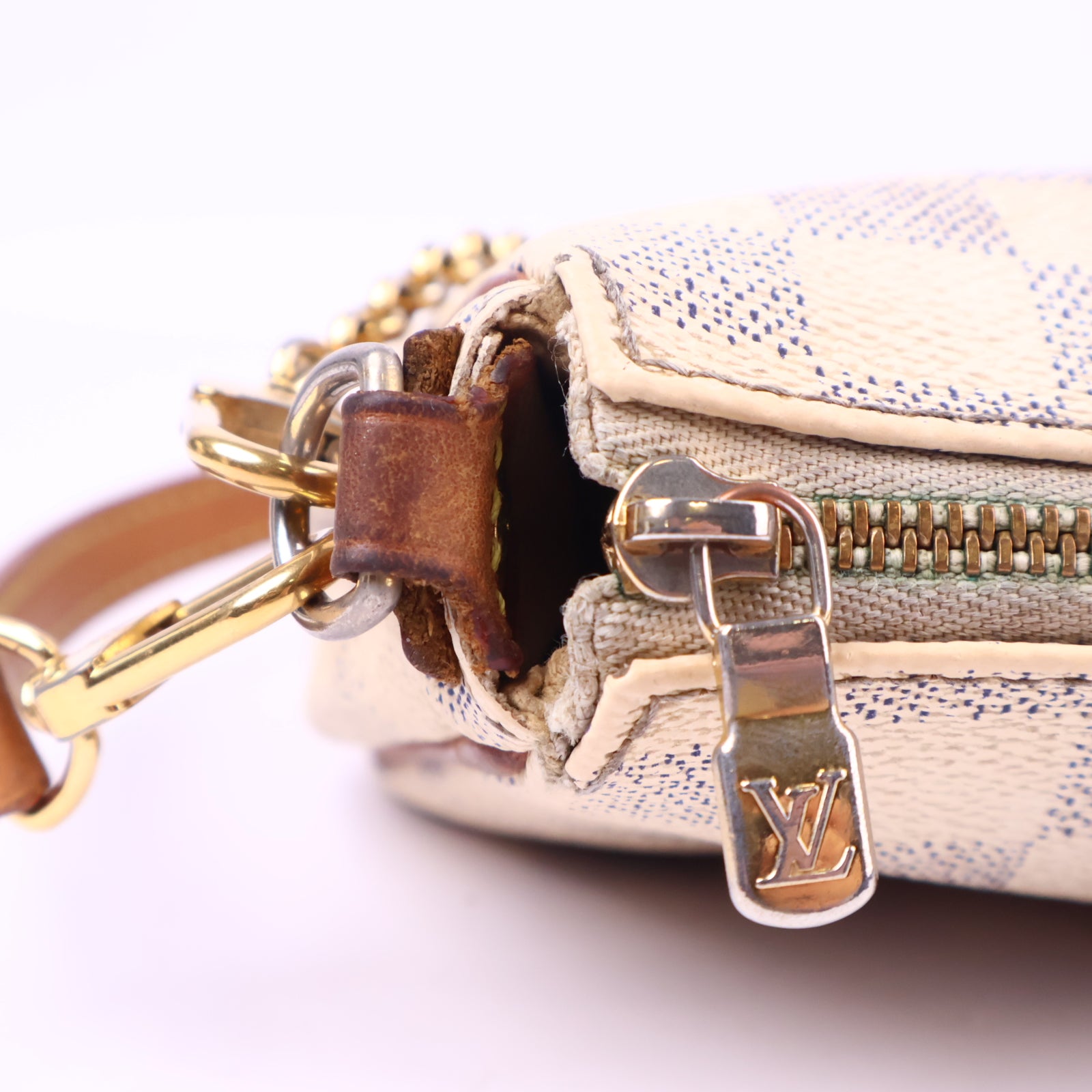 Louis Vuitton Damier Azur Eva Clutch Clutch Bag J3035 | Pre-Owned Very Good Brown / Blue Damier Azur Canvas