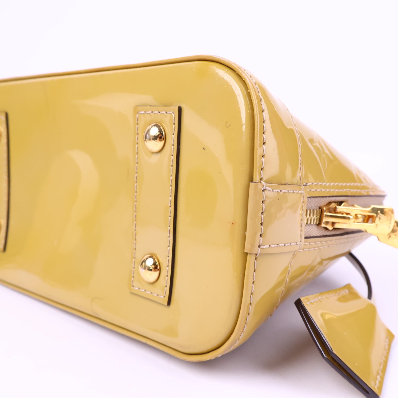 Louis Vuitton Monogram Vernis Alma BB satchel Top Handle Bag J3178 | Pre-Owned Excellent Brown Monogram Canvas