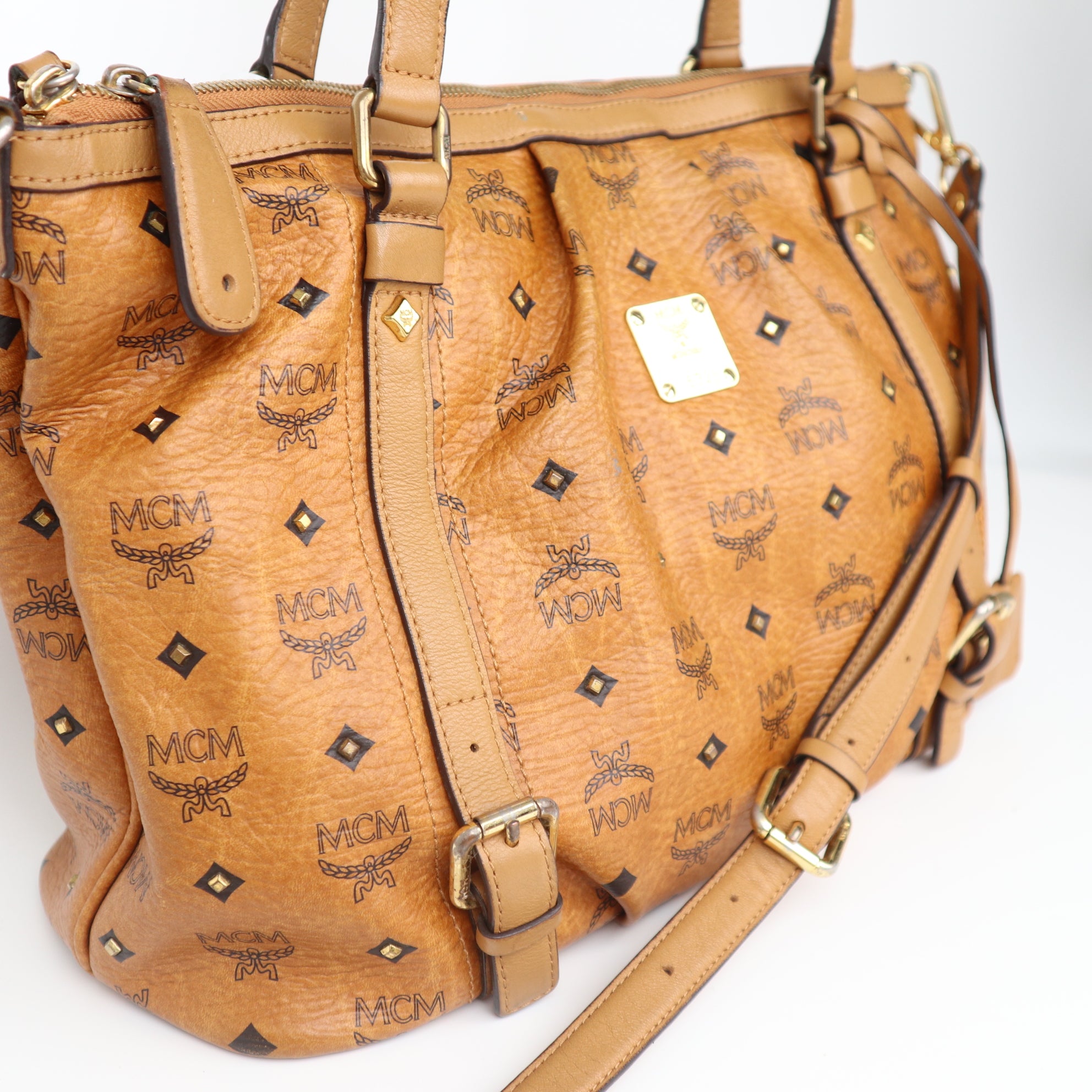 C2043 MCM Cognac Visetos Shoulder Bag Brown Totes - Pre Owned