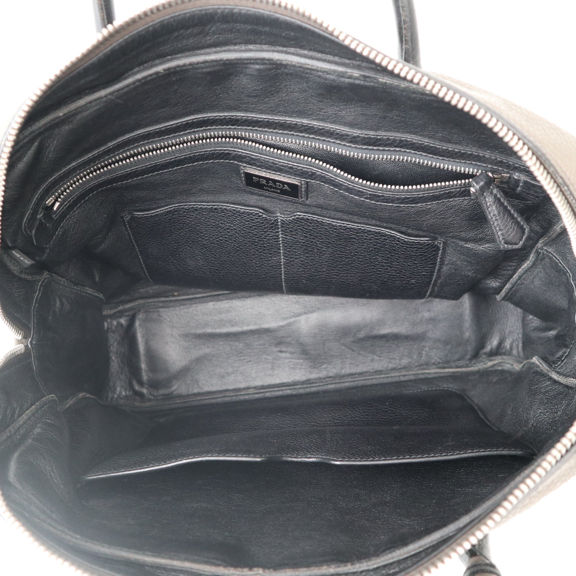 C2050 Prada Vitello Daino Leather Tote Bag-Pre Owned