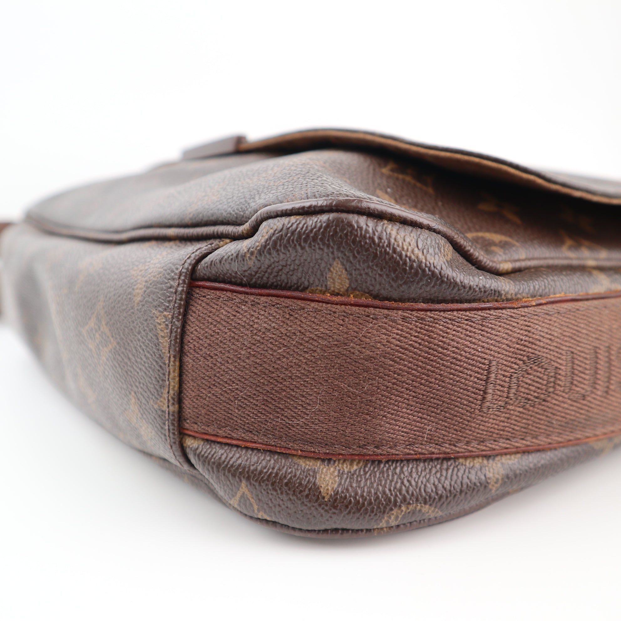 Louis Vuitton Monogram Messenger MM Bobourg Messenger Bag C1549 | Pre-Owned Good Brown Monogram Canvas