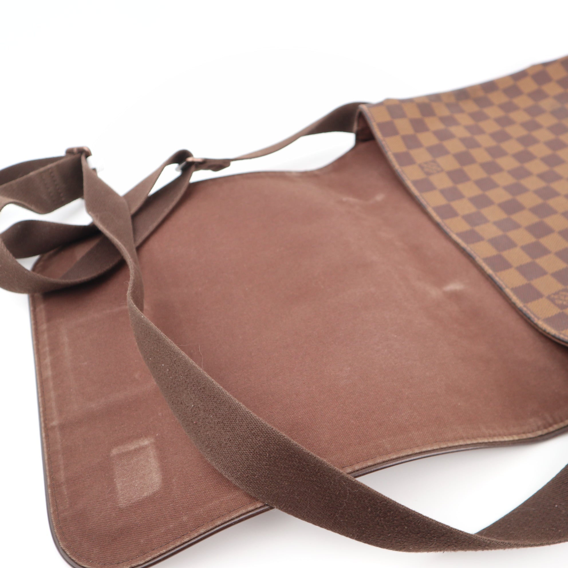 Louis Vuitton Damier Ebene Brooklyn GM Messenger Bag C1550 | Pre-Owned Very Good Brown Damier Ebene Canvas