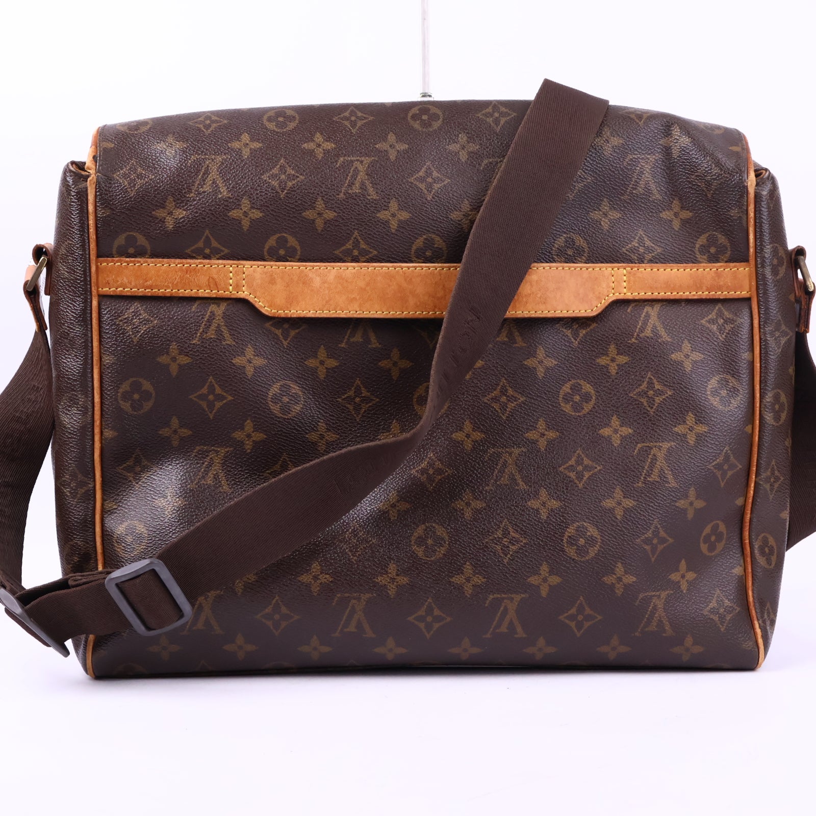 Louis Vuitton Monogram Abbesses Messenger Messenger Bag J3149 | Pre-Owned Like New Brown Monogram Canvas