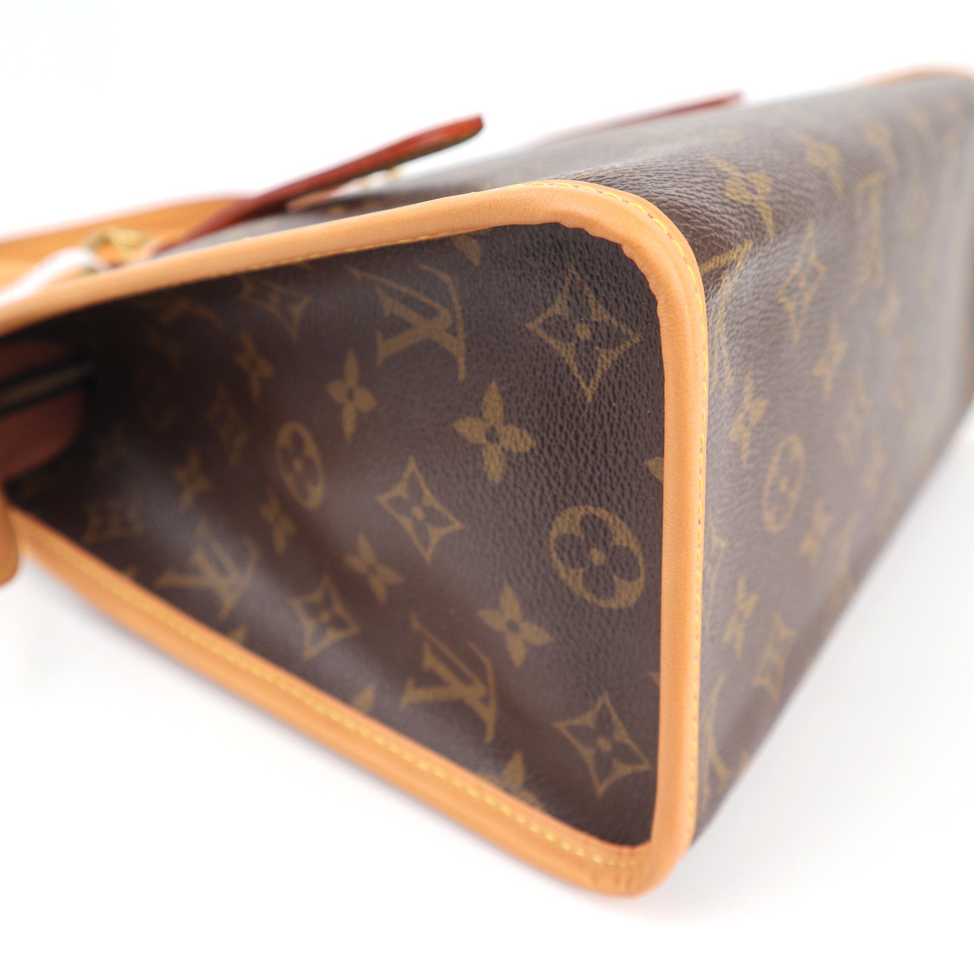 Louis Vuitton Monogram Popincourt Haut Shoulder Bag C1560R | Pre-Owned Excellent Brown Monogram Canvas