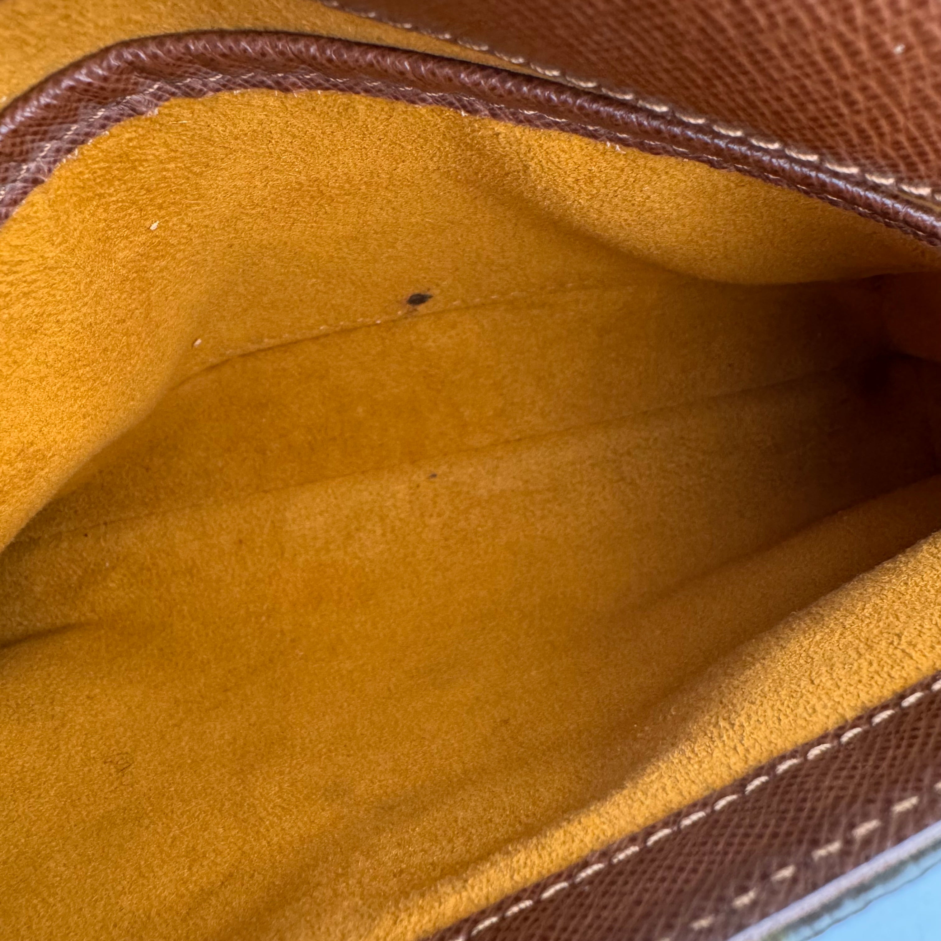 J1844 Louis Vuitton Monogram Musette Tango Bag- Pre Owned